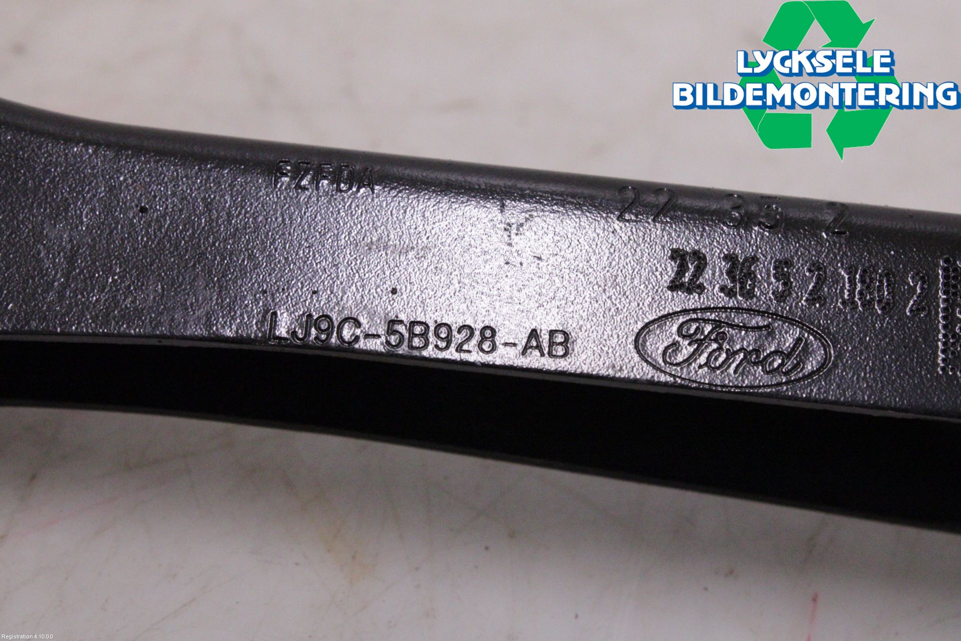 Ford MUSTANG Mach-E 21- Bärarm Bak Vä-Hö