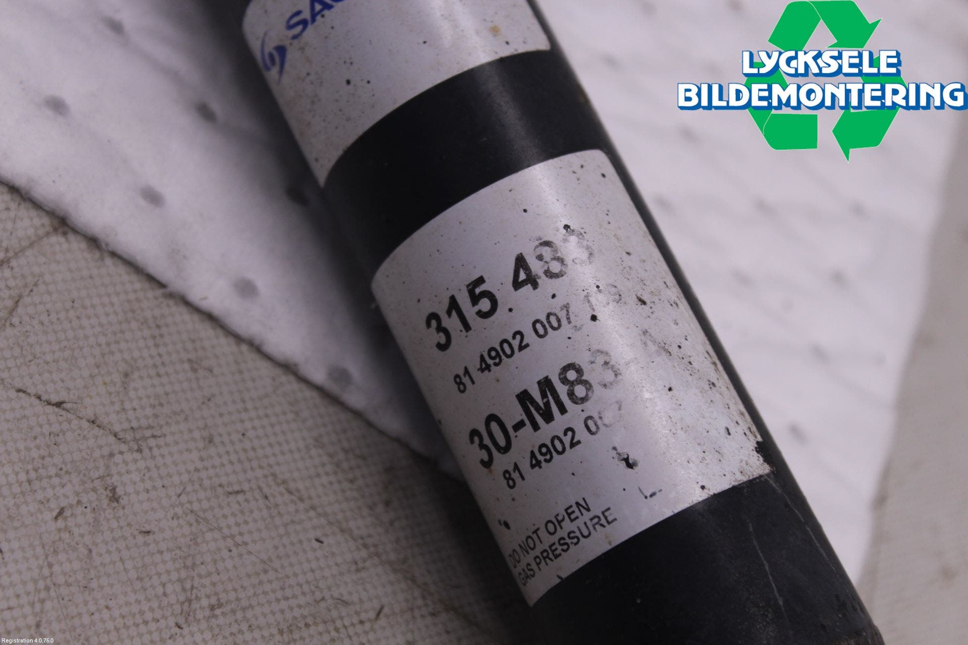 Opel ASTRA J 10-15 Stötdämpare Bak