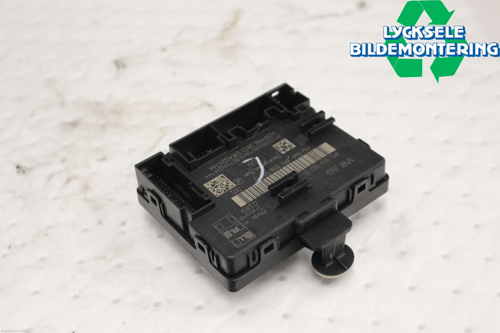 Audi A6 F2/C8 19- Styrenhet Dörr