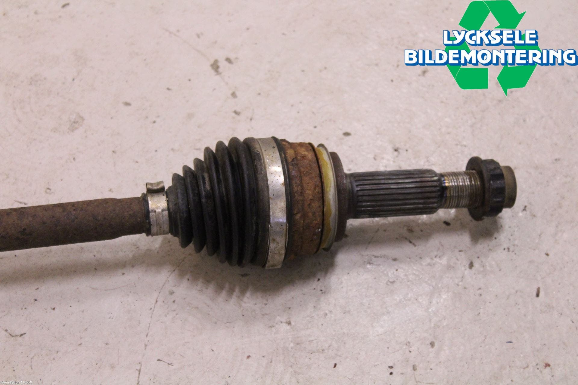 Toyota RAV 4 06-12 Drivaxel Bak Höger