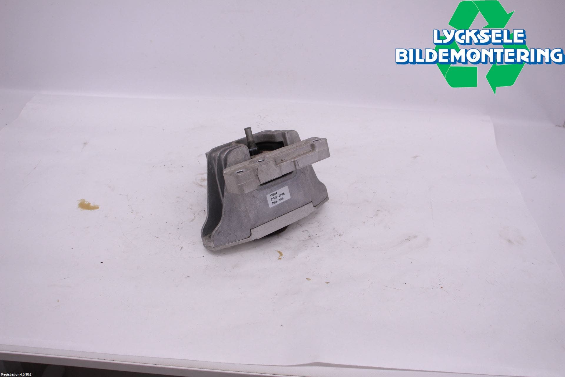 Hyundai i30 PD 17- Motorfäste