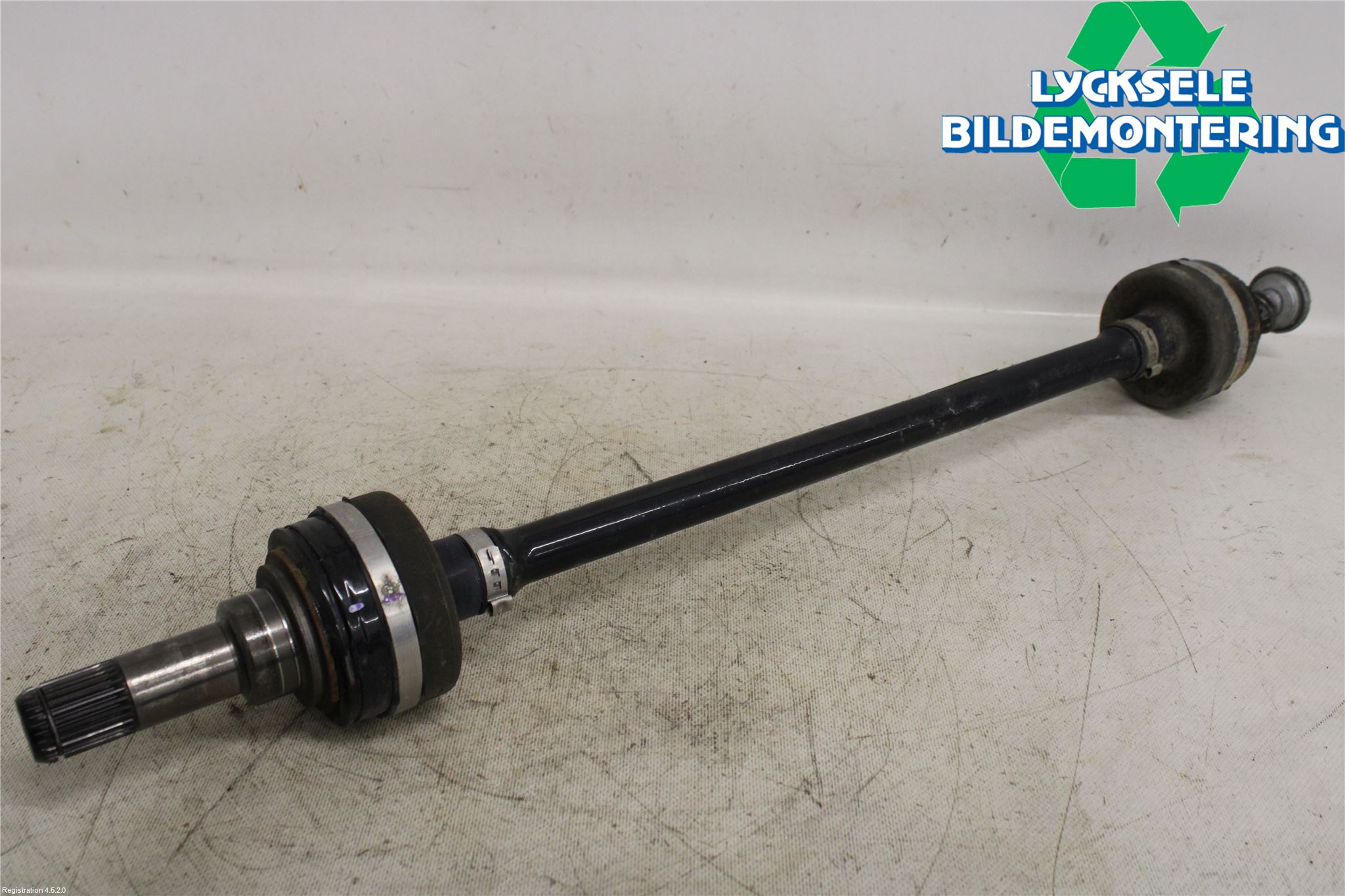 BMW X3 G01 18- Drivaxel Bak Vänster