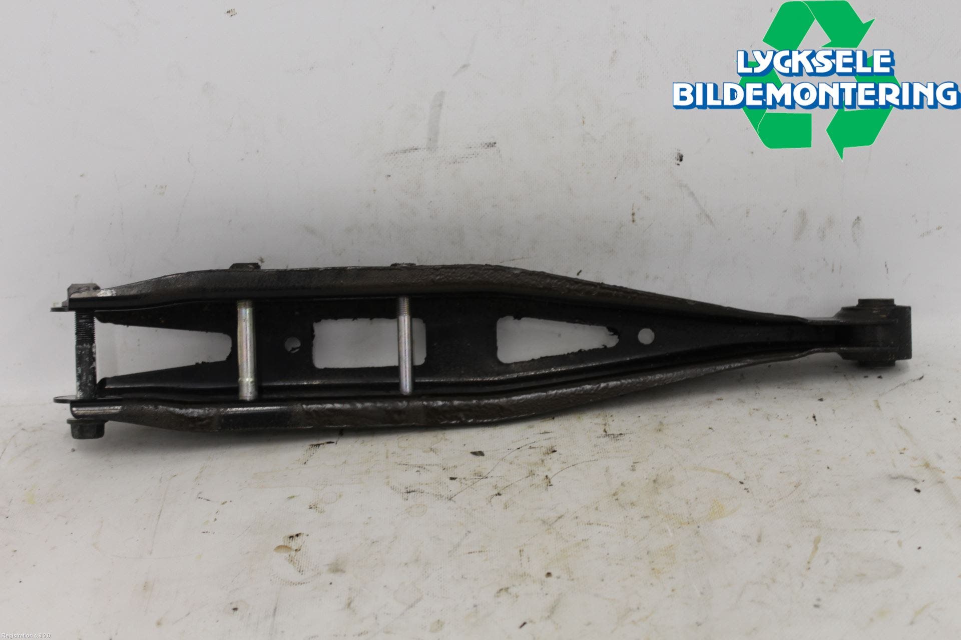 Subaru OUTBACK 21- Bärarm Bak Höger