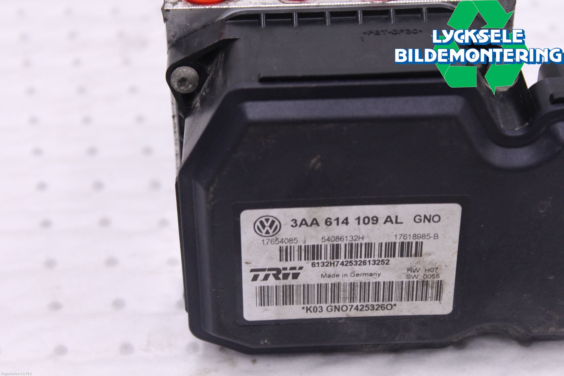 Volkswagen VW PASSAT 15-19 Abs Hydraulaggregat