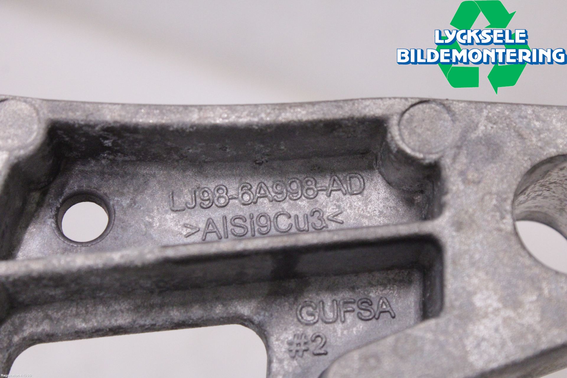 Ford MUSTANG Mach-E 21- Motorbalk