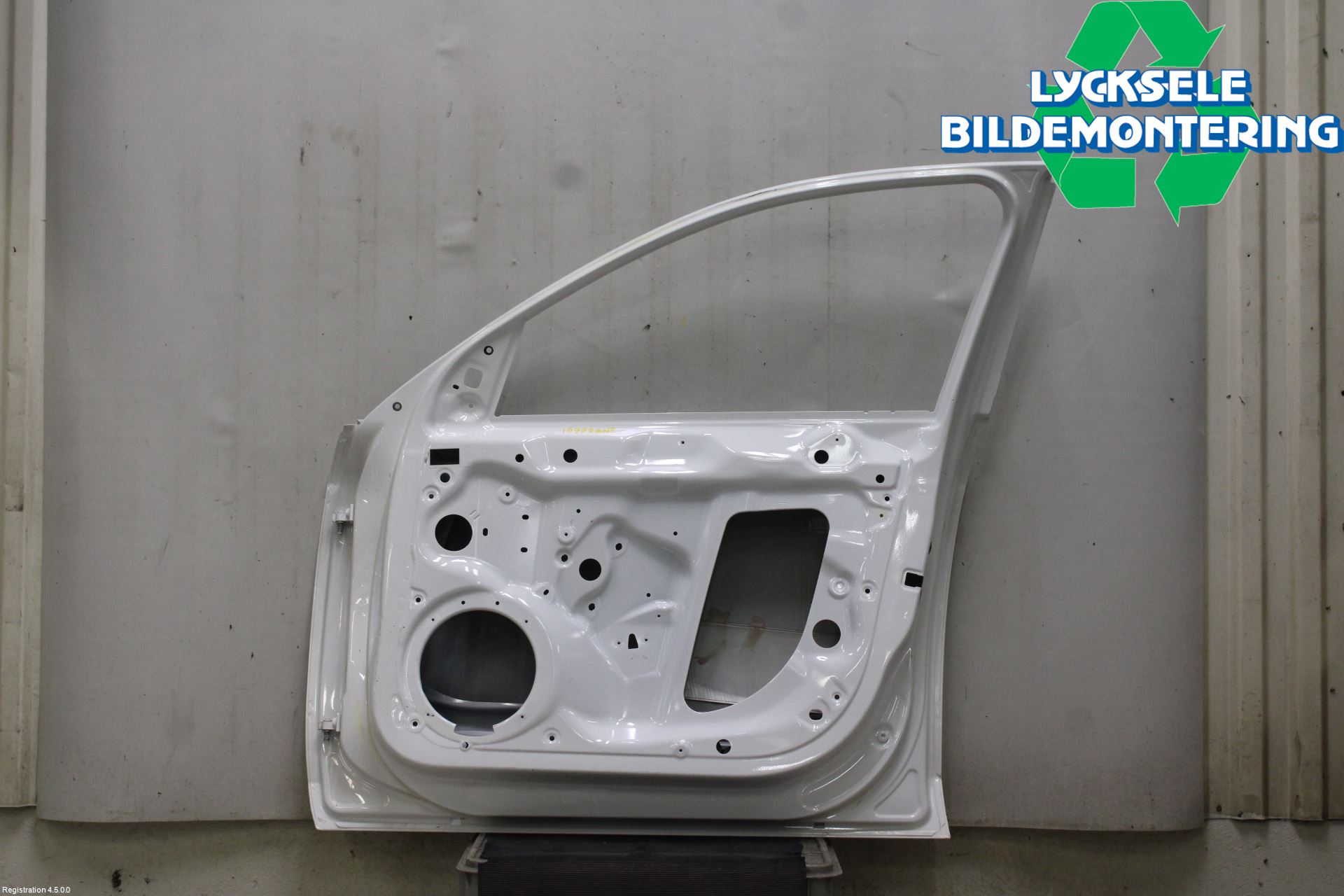 Audi A4 ALLROAD 09-16 Dörr Fram Höger