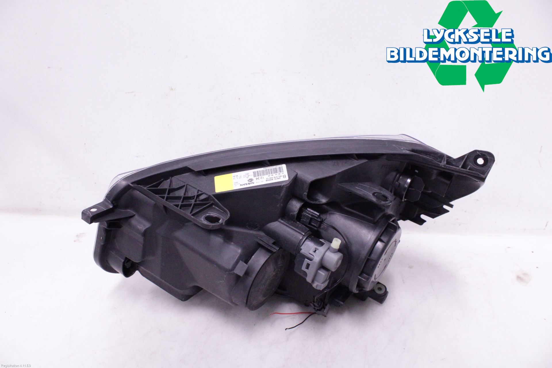 Nissan QASHQAI 10-14 Strålkastare Höger