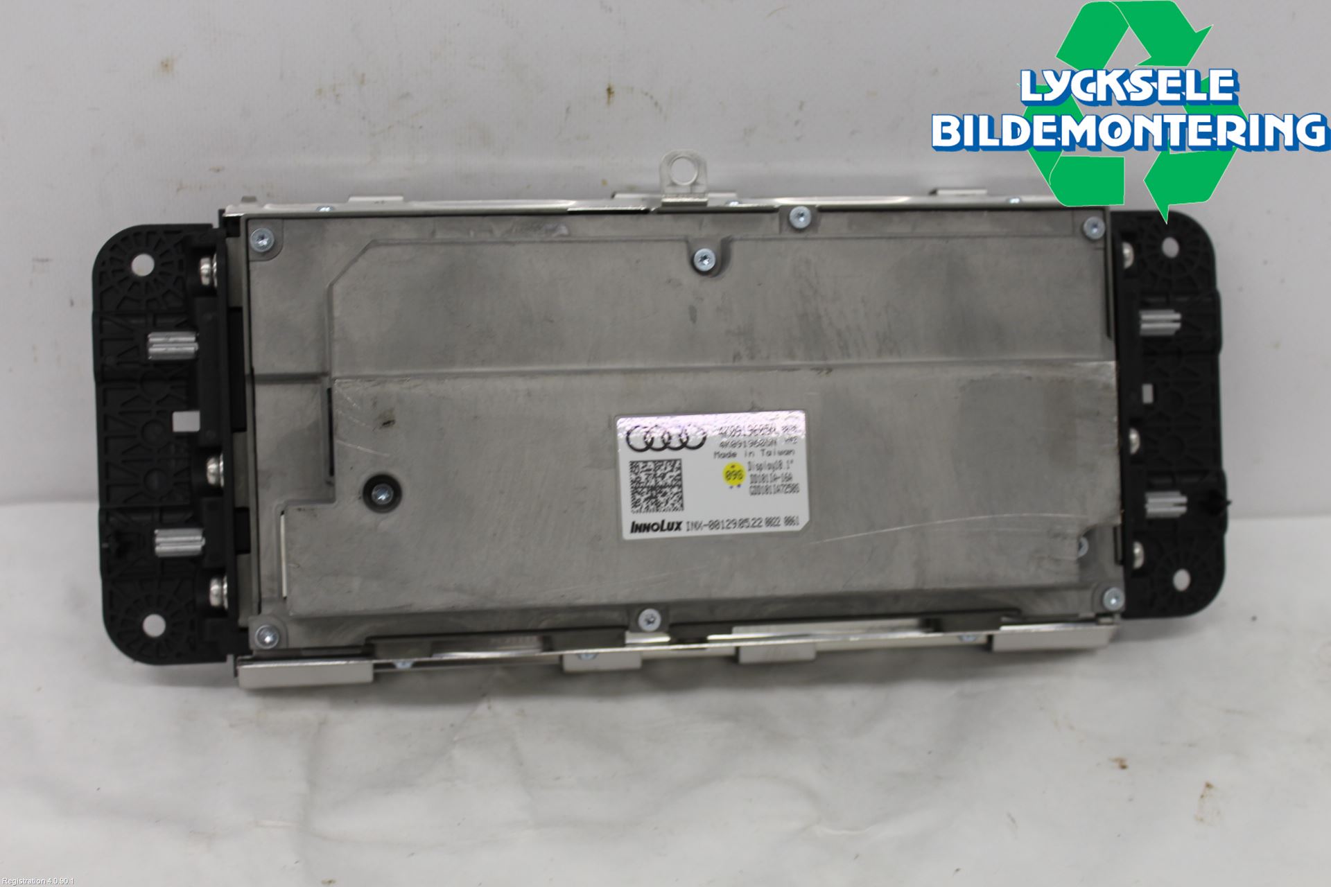 Audi A6 F2/C8 19- Färddator
