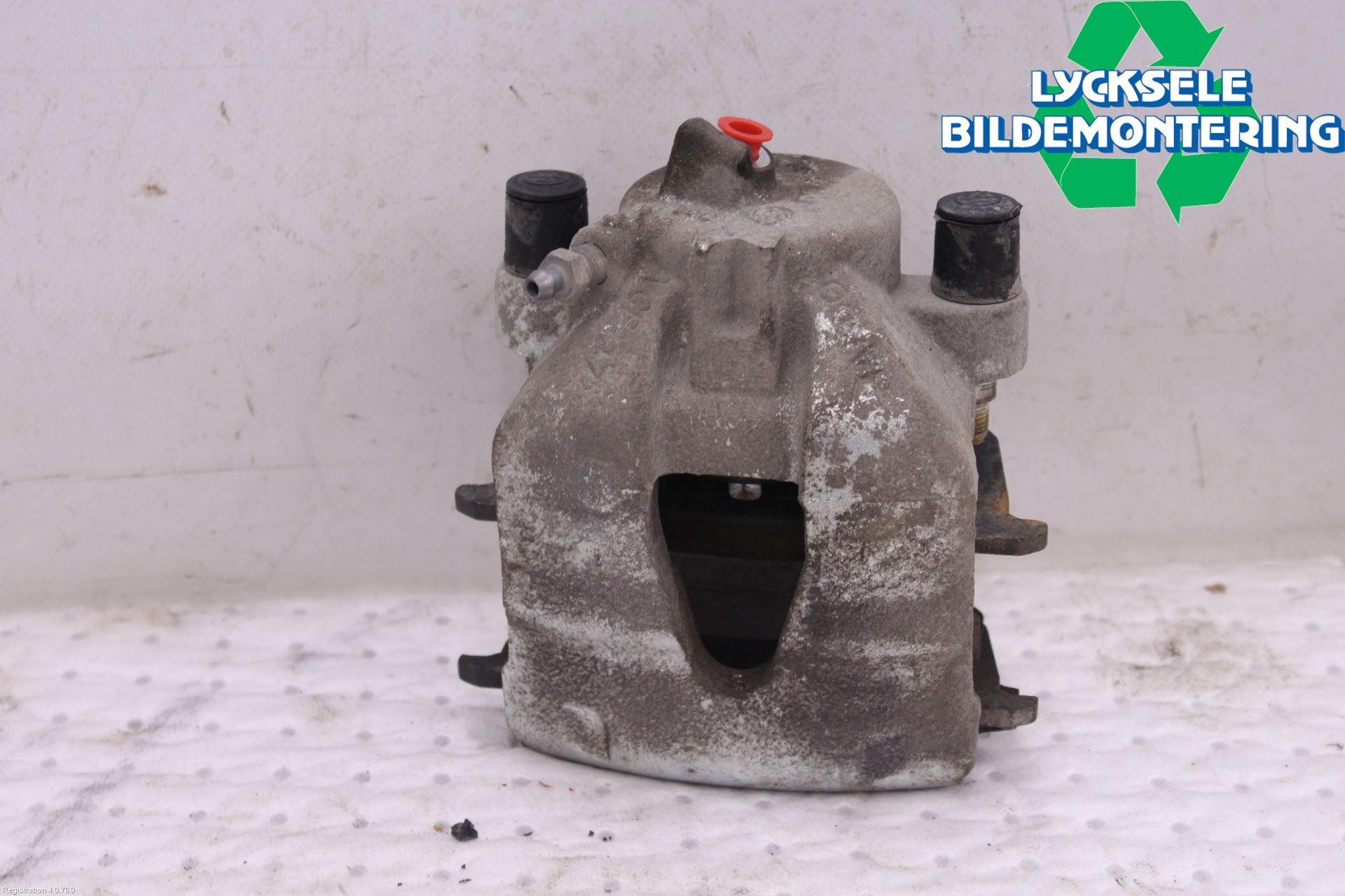 Skoda SCALA 19- Bromsok Fram Höger