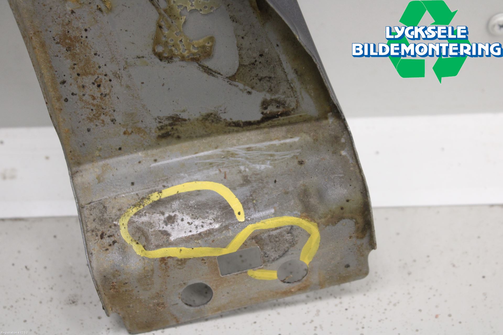 Hyundai i40 08-15 Skärm Fram Höger