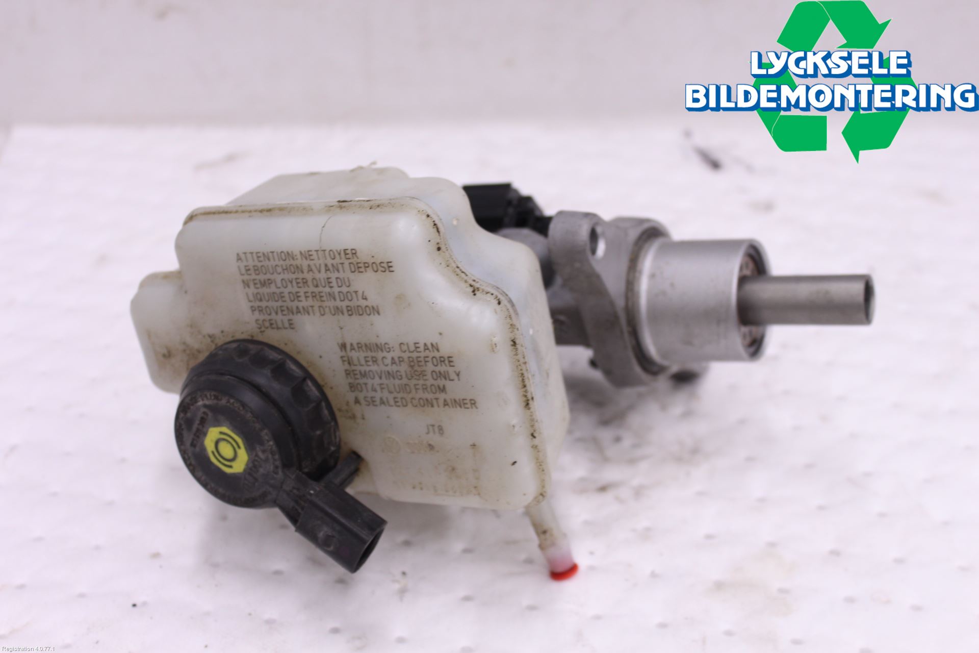 Volkswagen VW CADDY 11-15 Broms Huvudcylinder
