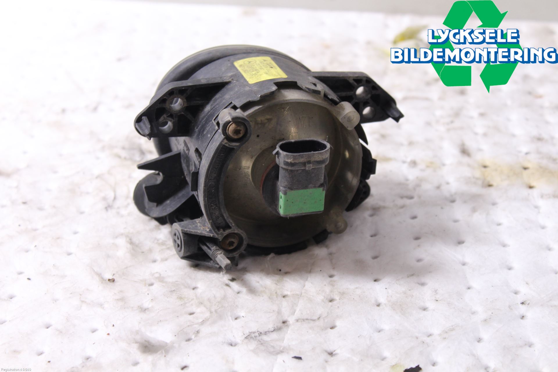 Mercedes-Benz MB C-KLASS (W204) 07-15 Dimljus-Varselljus Fram
