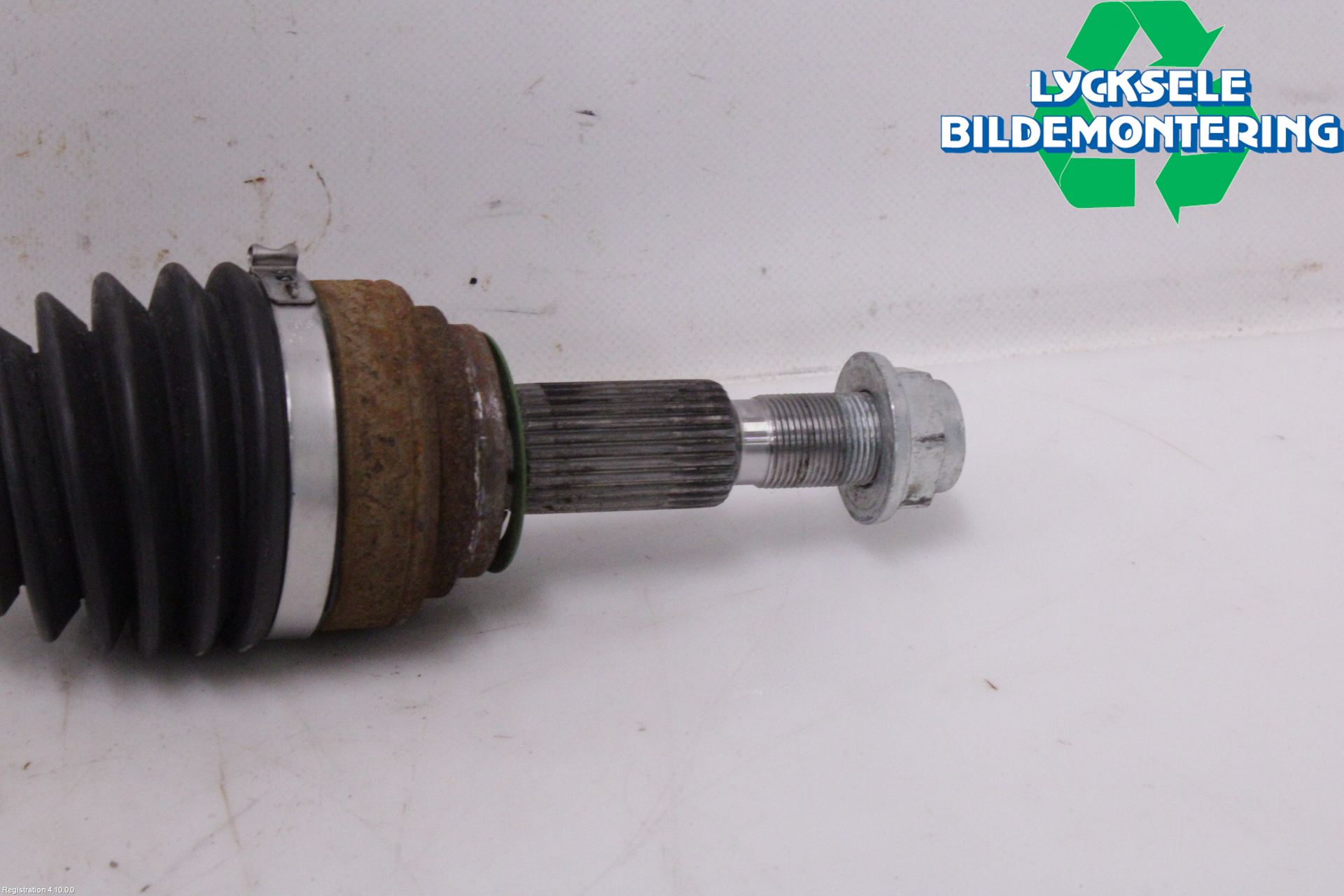Ford MUSTANG Mach-E 21- Drivaxel Fram Höger