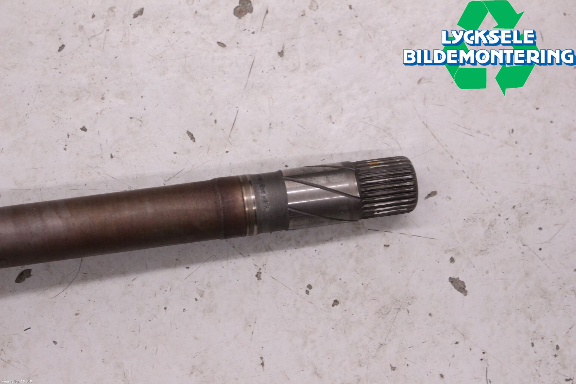 Volvo XC90 07-14 Drivaxel Fram Höger