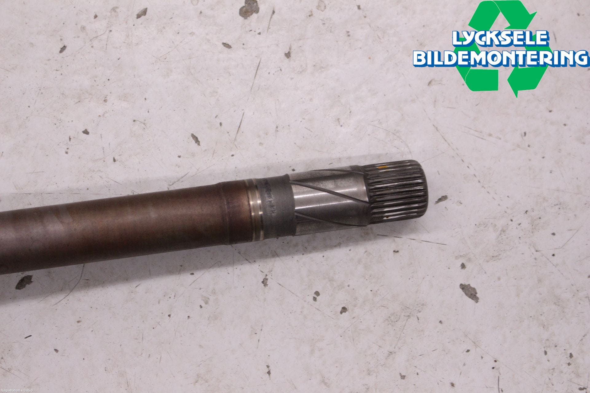 Volvo XC90 07-14 Drivaxel Fram Höger