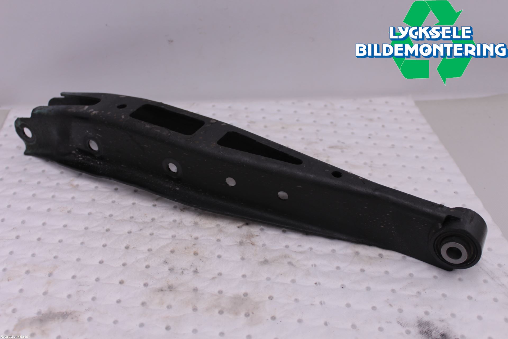 Subaru OUTBACK 15-20 Bärarm Bak Vänster