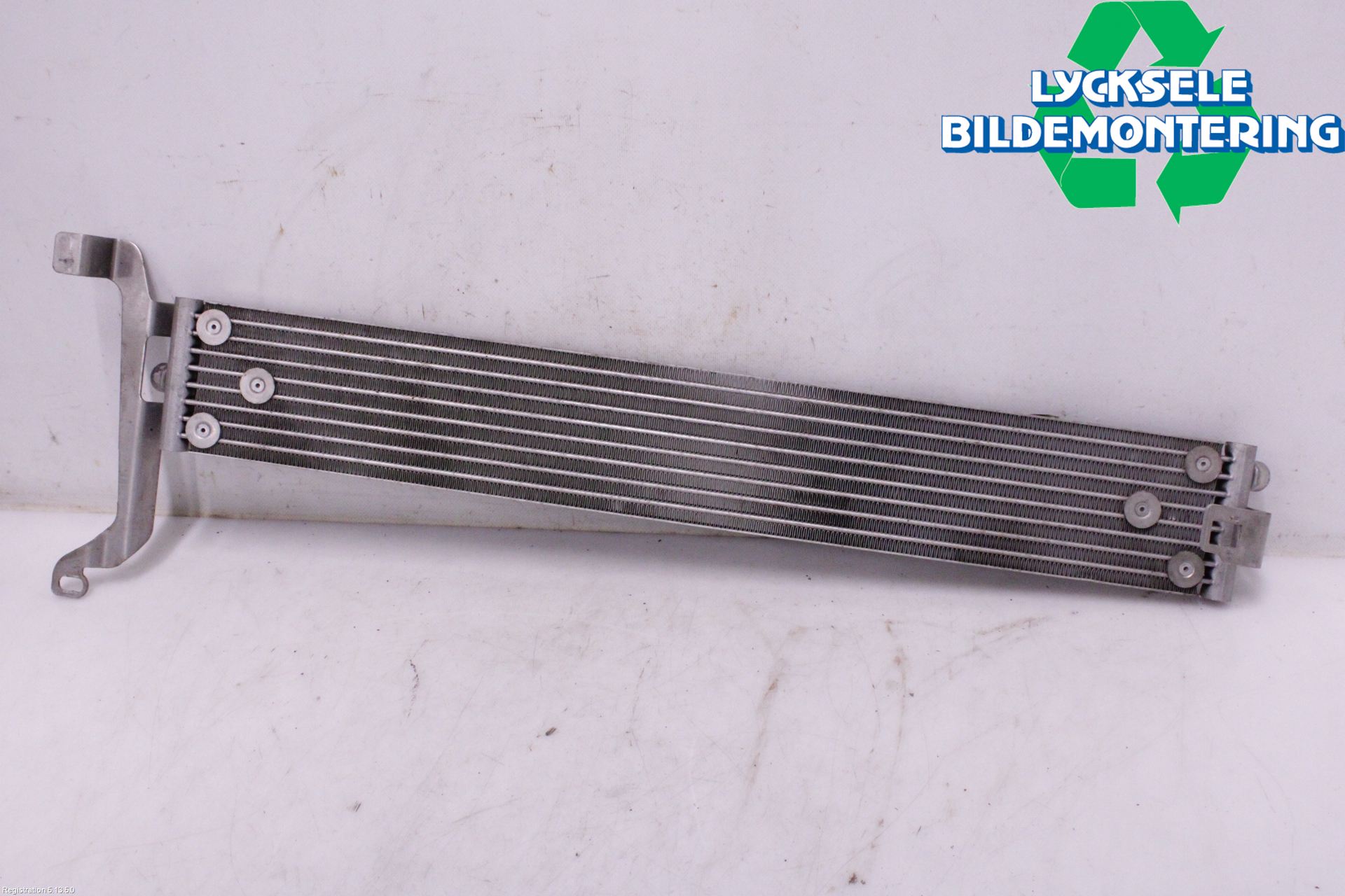 Volkswagen VW AMAROK 2H 10-22 Oljekylare Automat