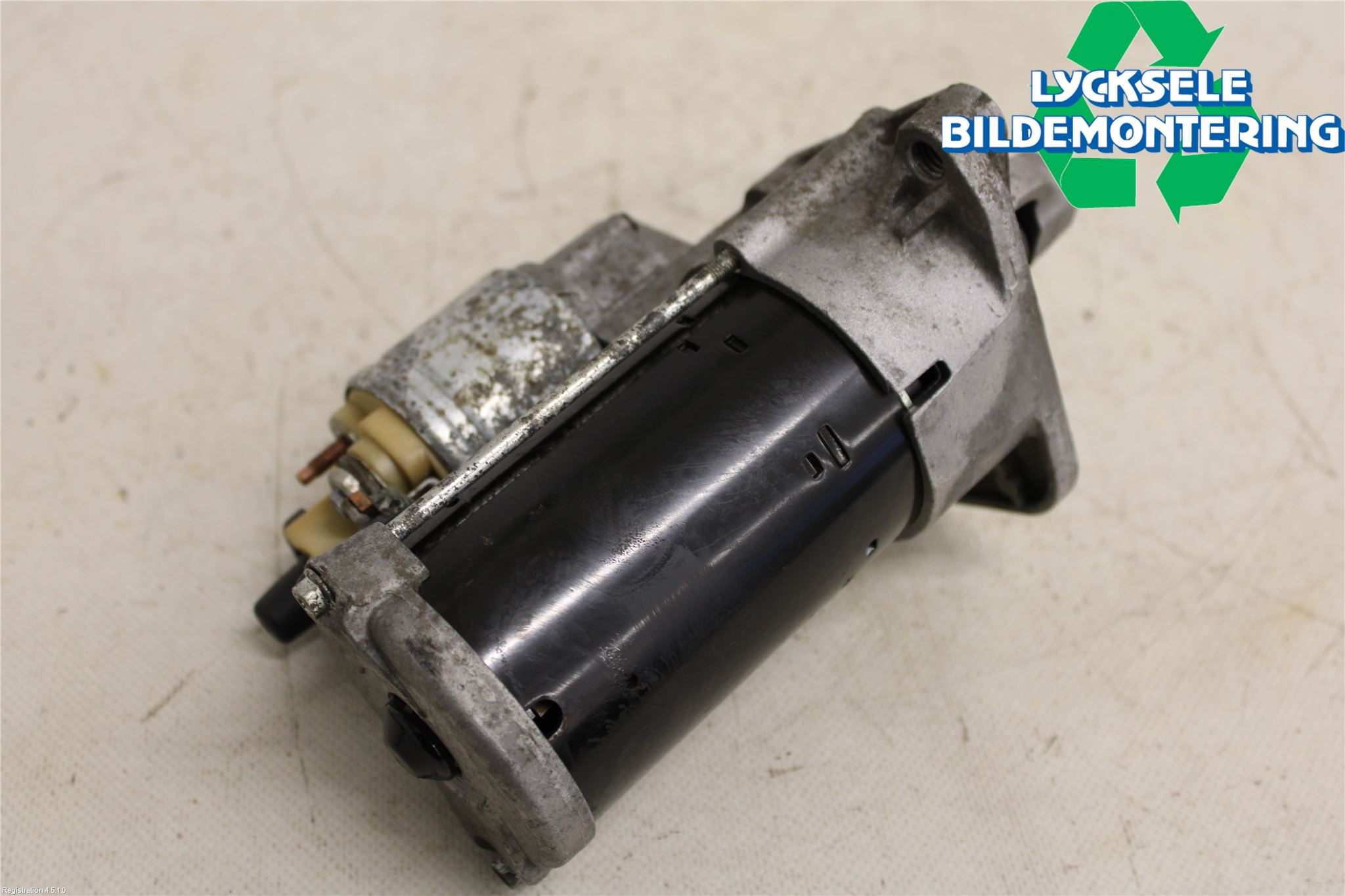 Dacia DUSTER 10-17 Startmotor Diesel
