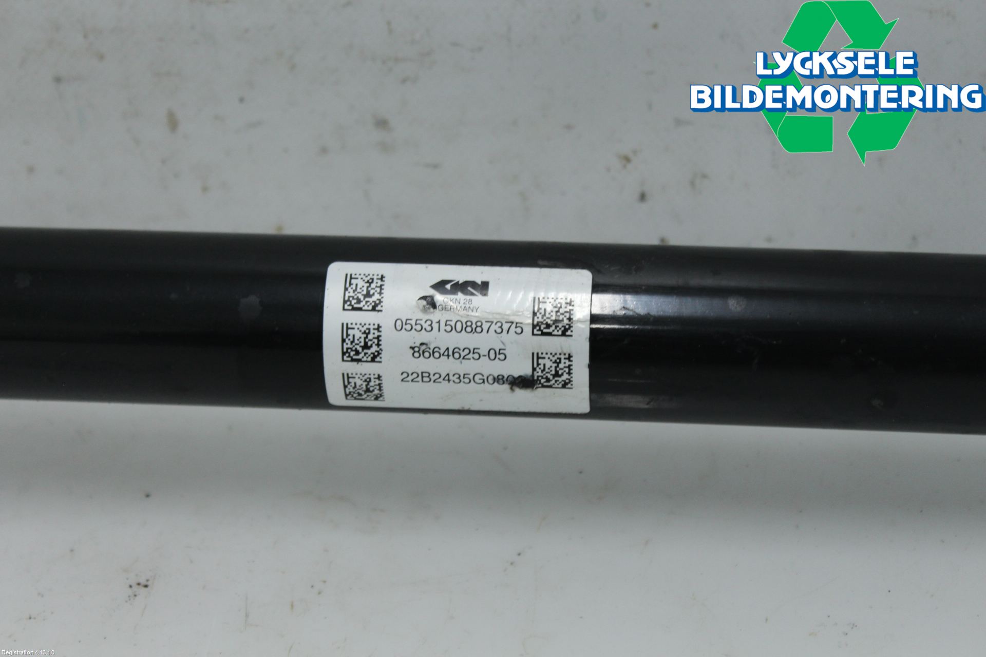 BMW 5 G30/G31/F90 17-23 Drivaxel Bak Vänster