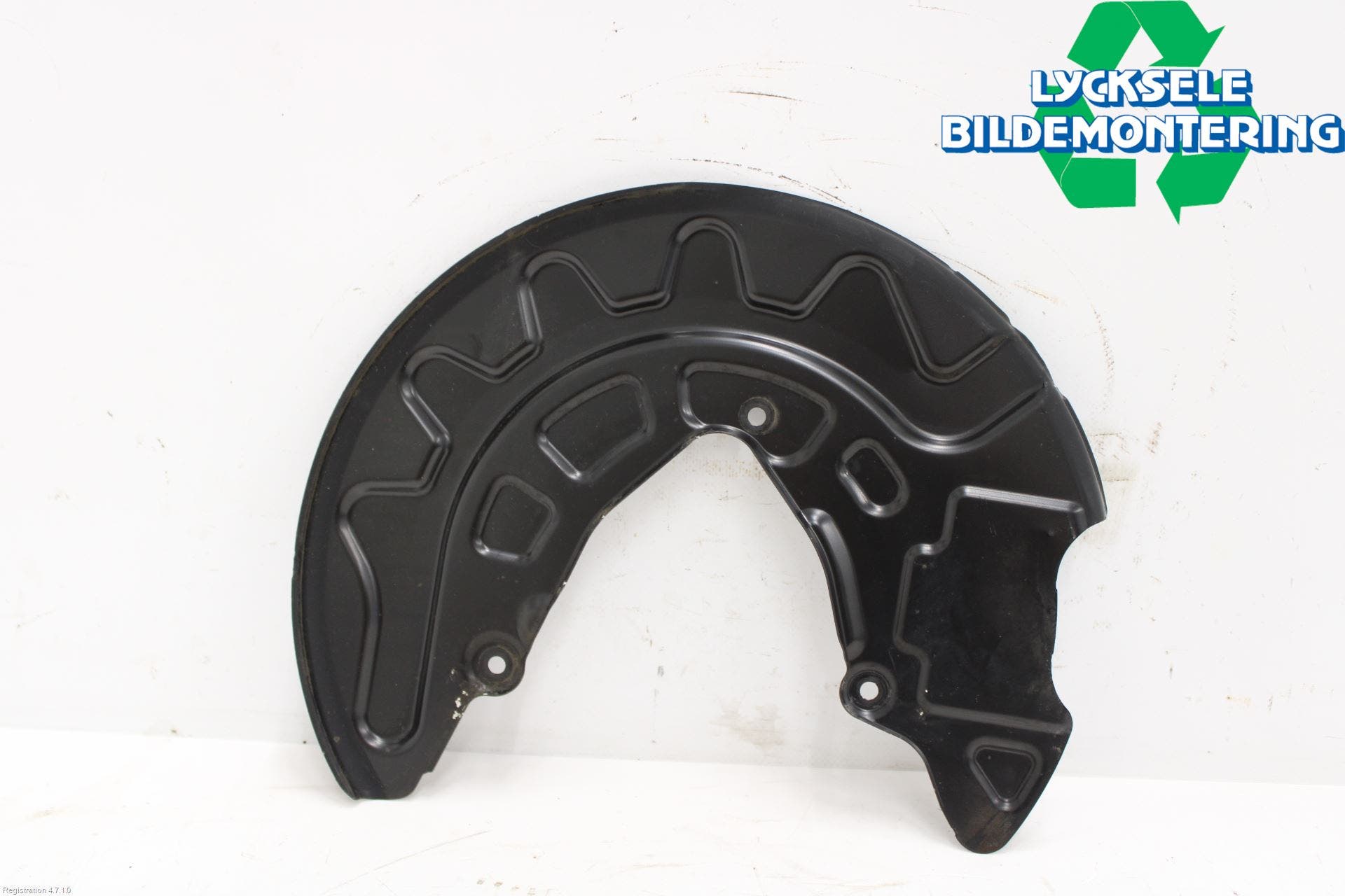 Volkswagen VW T-ROC 18- Bromssköld Fram