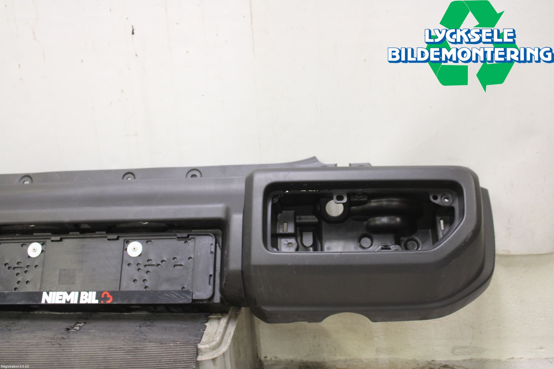 Suzuki JIMNY 81-21 Stötfångarbeklädnad Bak