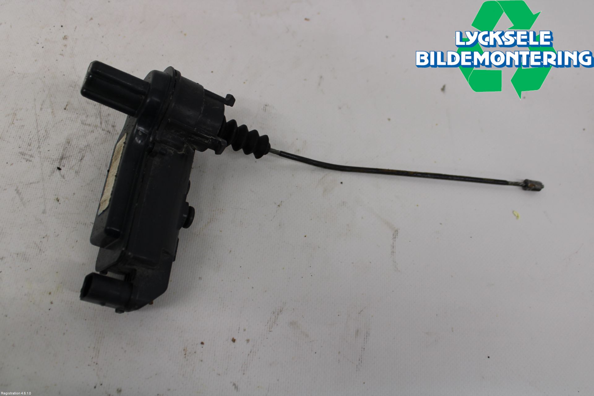 Cupra BORN 22- Parkeringsbroms Elmanövrerad