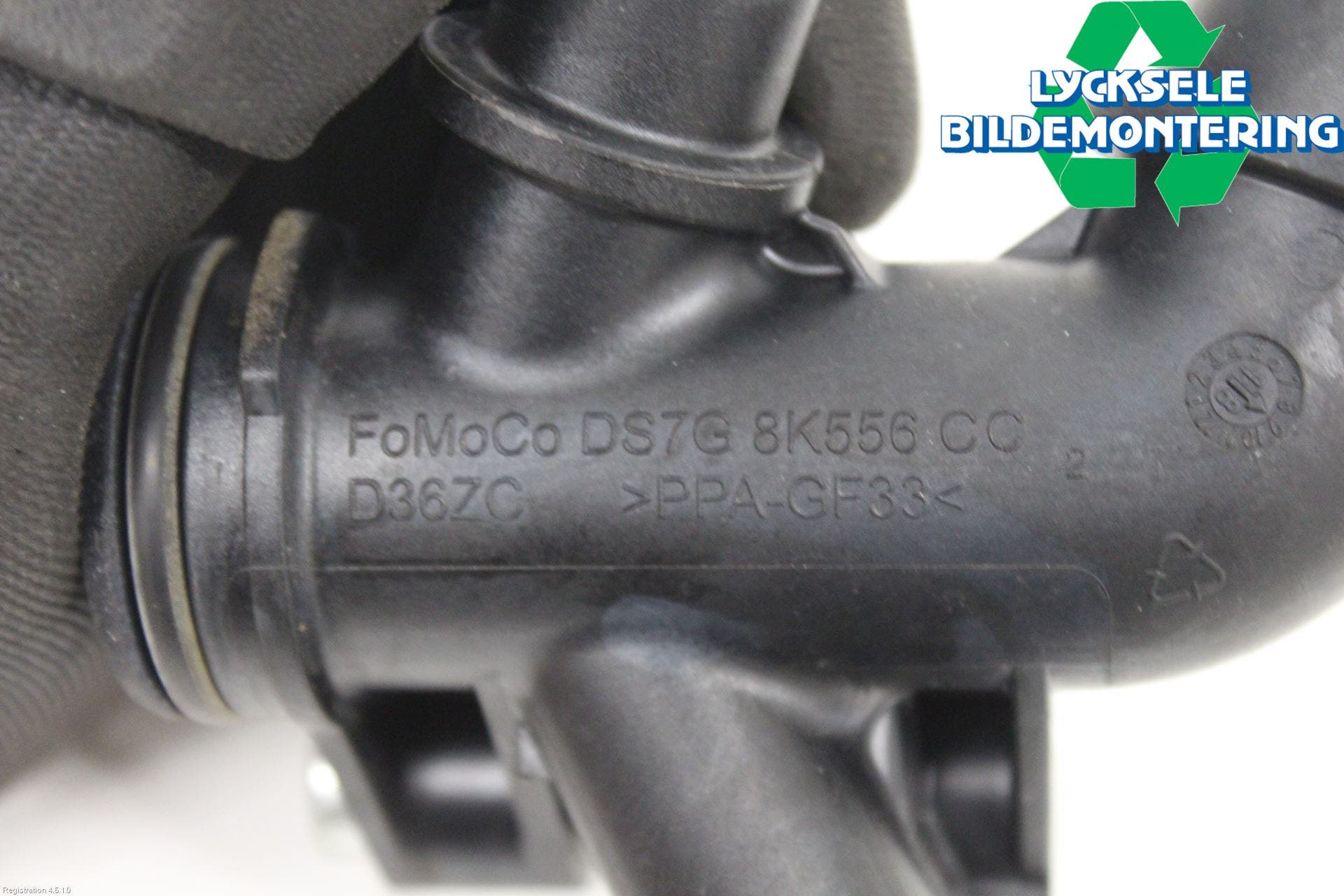 Ford KUGA 17-19 Kylarslang Fördelningsrör