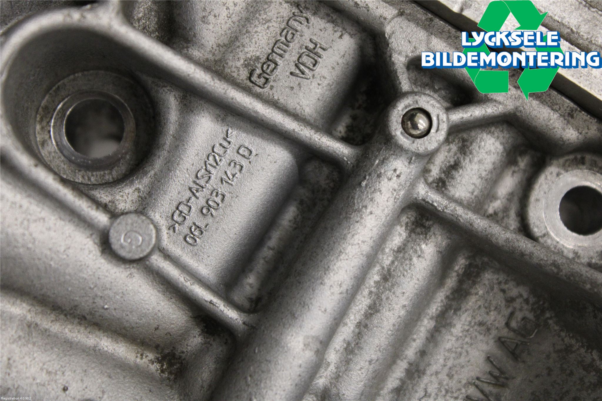 Volkswagen VW TIGUAN 16-24 Oljefilterhållare