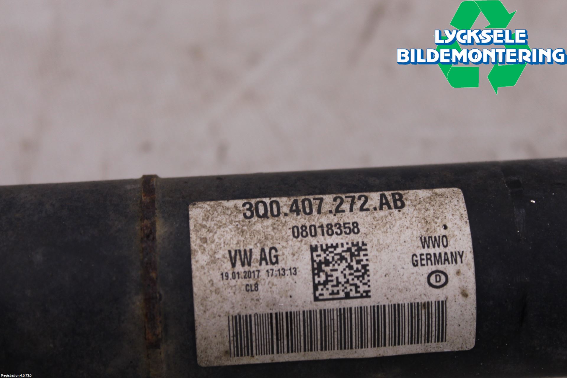 Volkswagen VW CADDY 16-20 Drivaxel Fram Höger