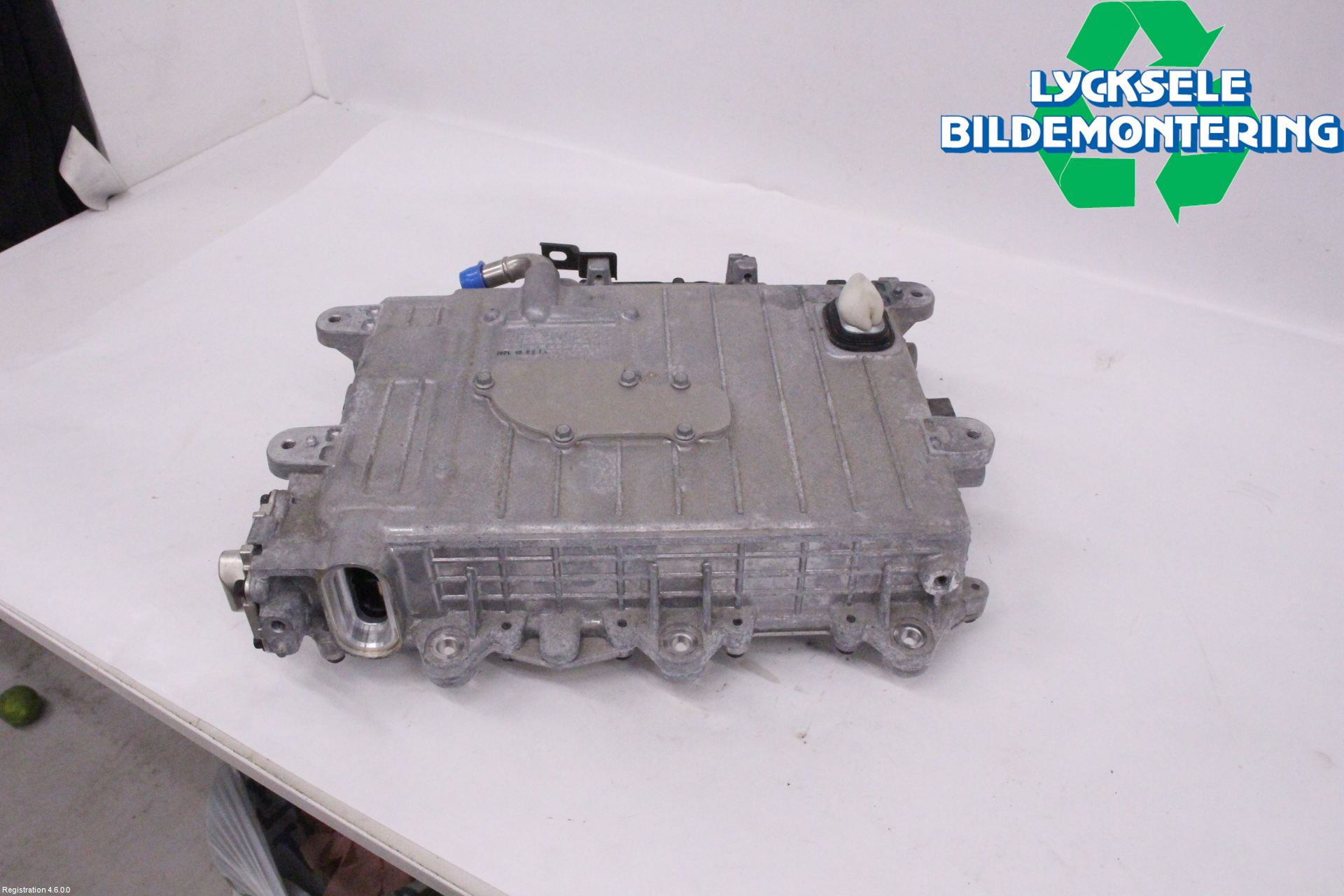 Kia NIRO (DE) 17-22 Inverter 12 -> 220 V