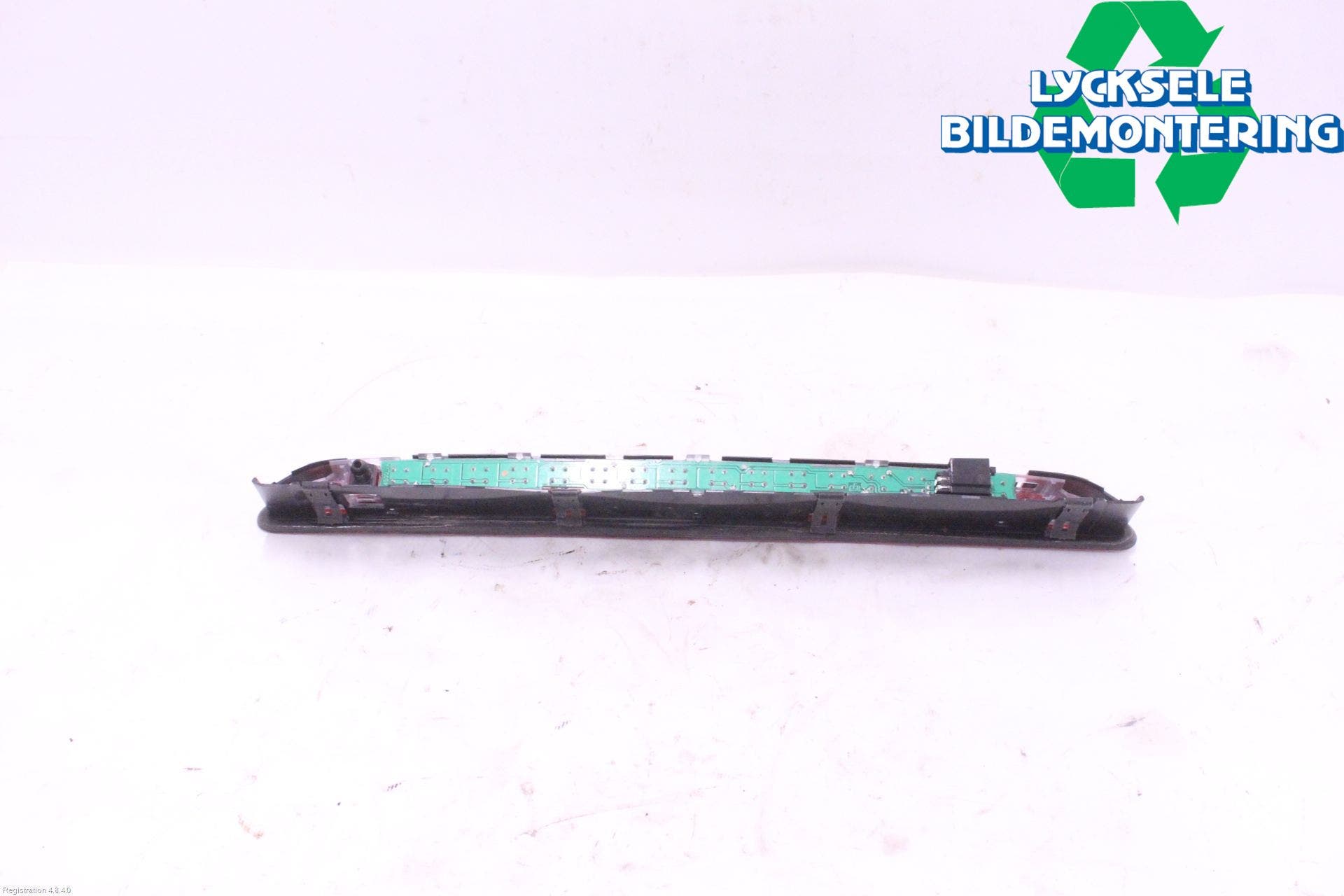 Volkswagen VW POLO VI 18->> Bromsljus Bakruta