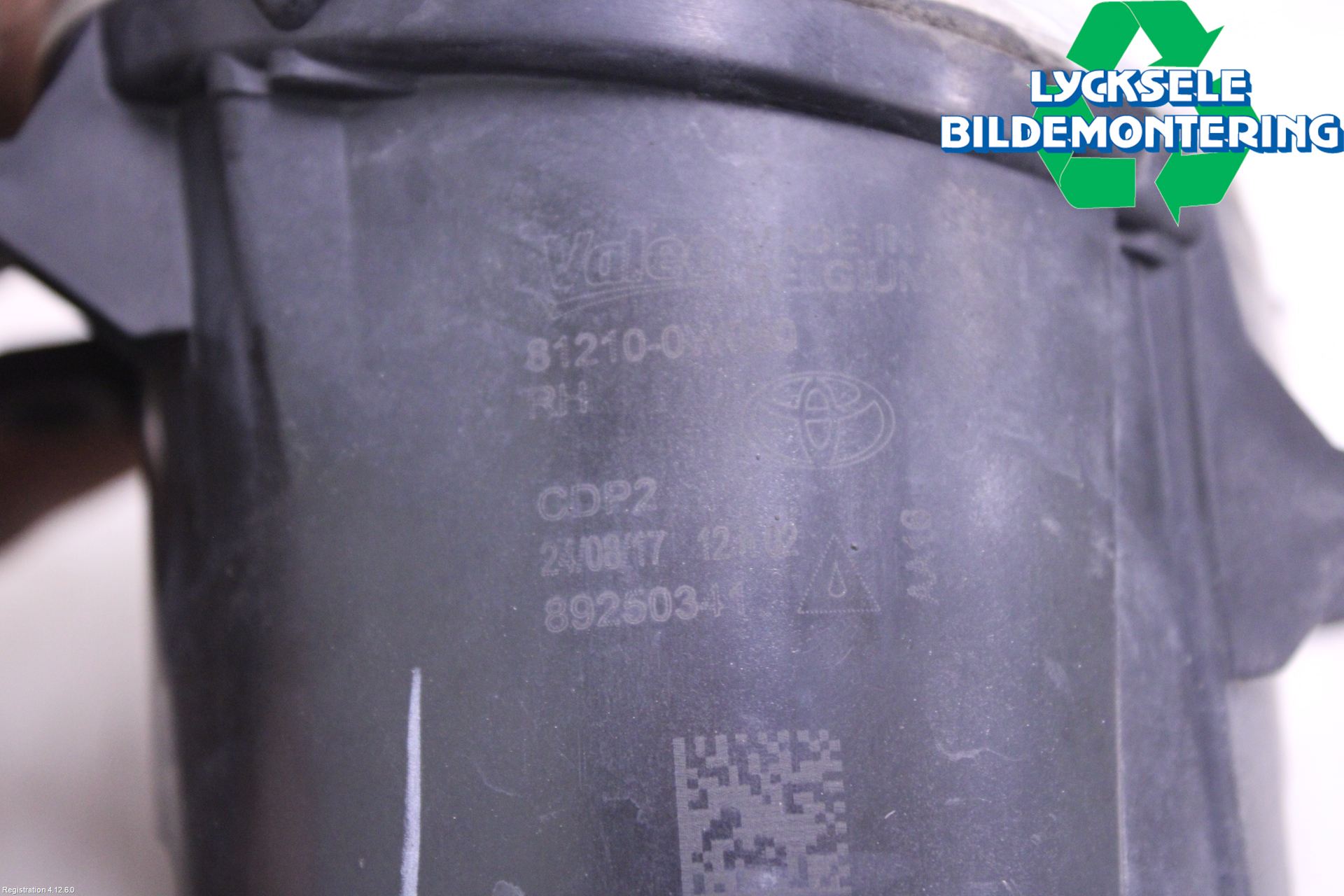 Toyota AVENSIS 16-18 Dimljus-Varselljus Fram