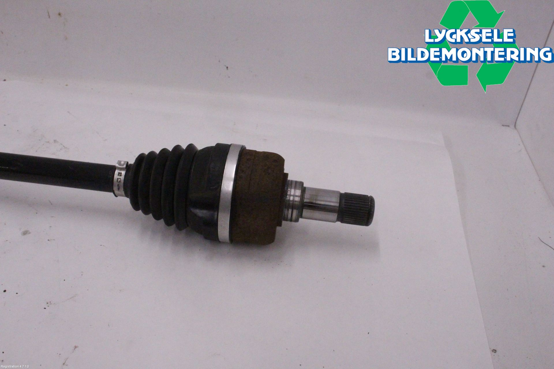 Volkswagen VW ID.3 21- Drivaxel Bak Höger