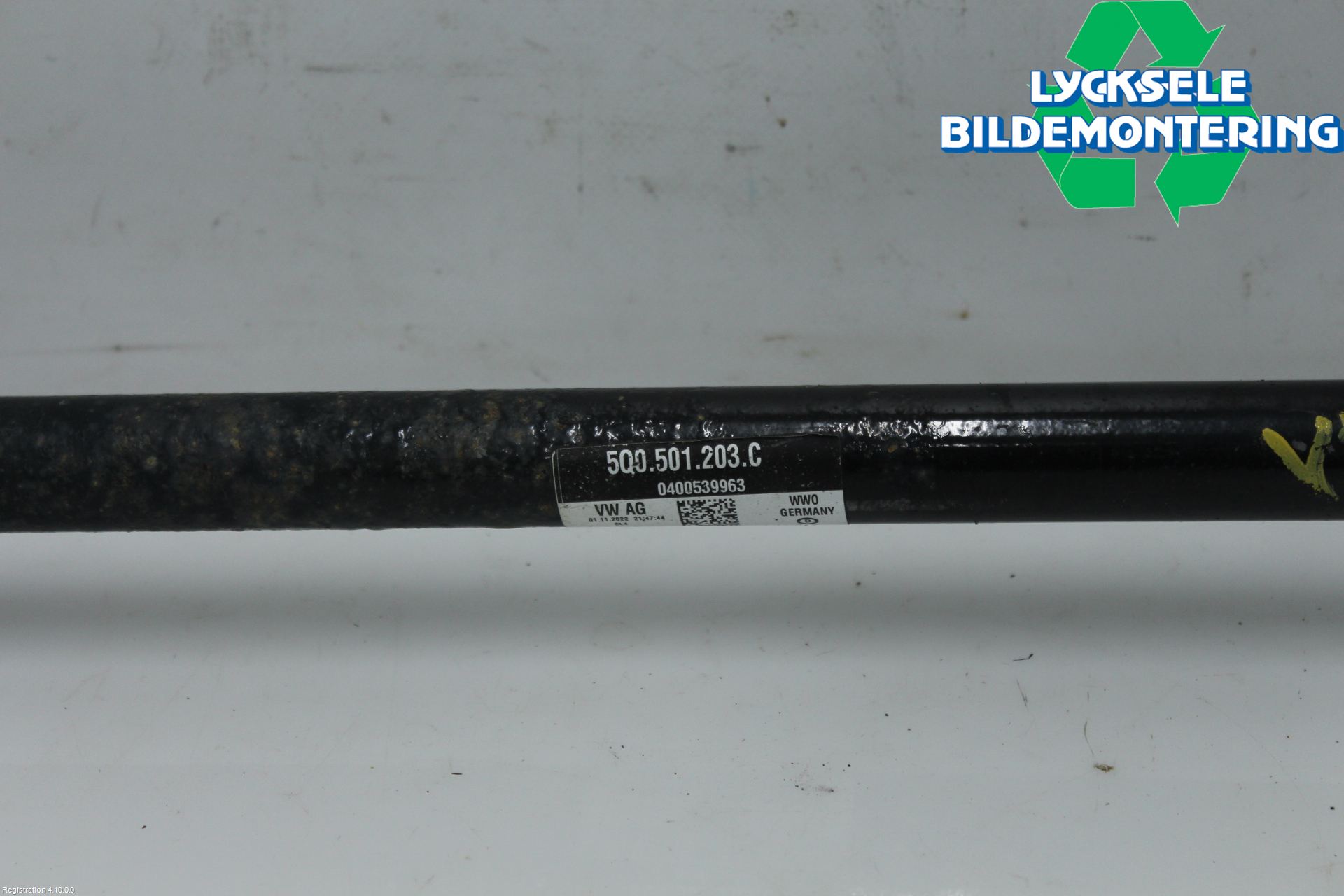 Volkswagen VW T-ROC 18- Drivaxel Bak Vänster