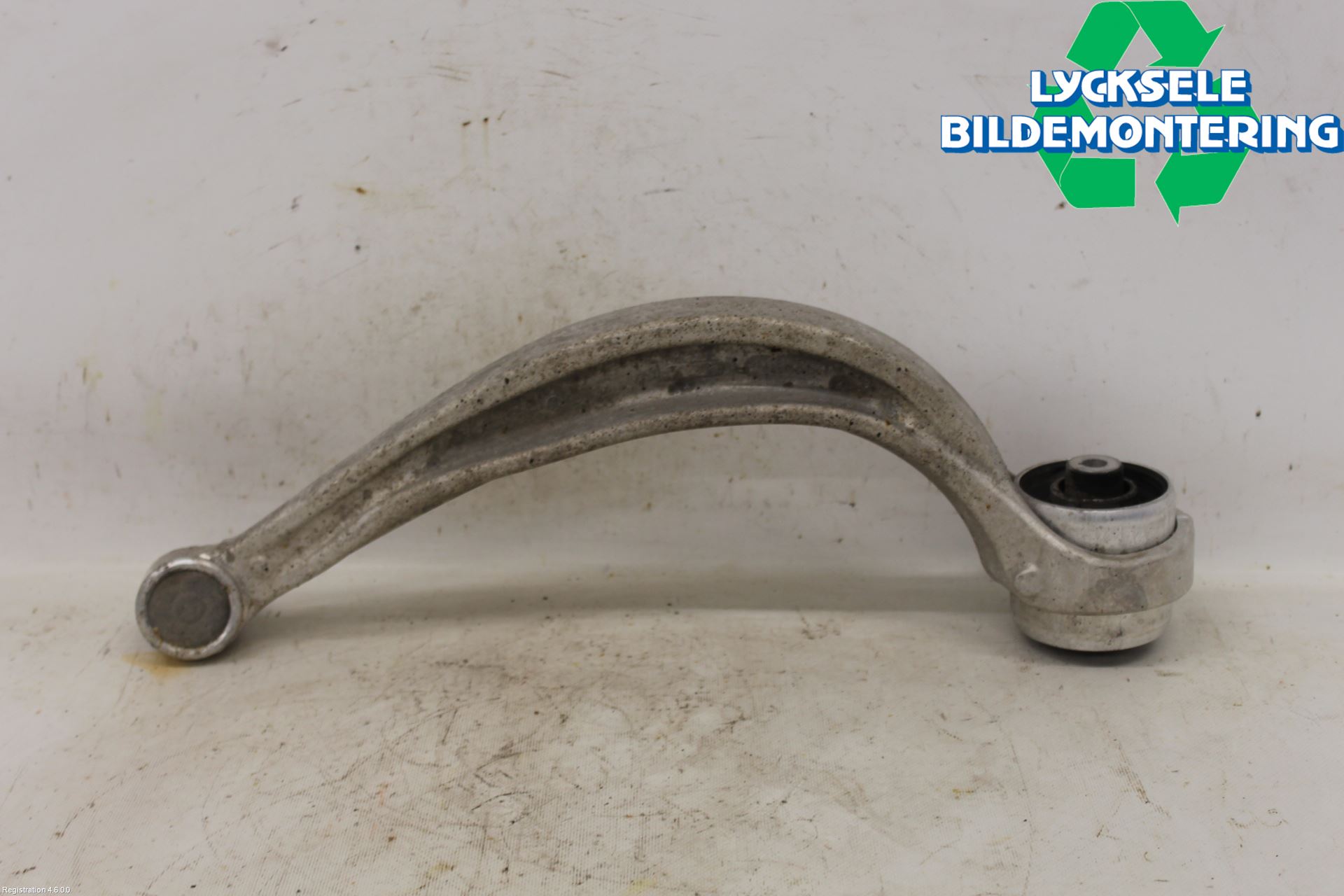 Audi E-TRON, S GE 19- Bärarm Fram Undre Vä