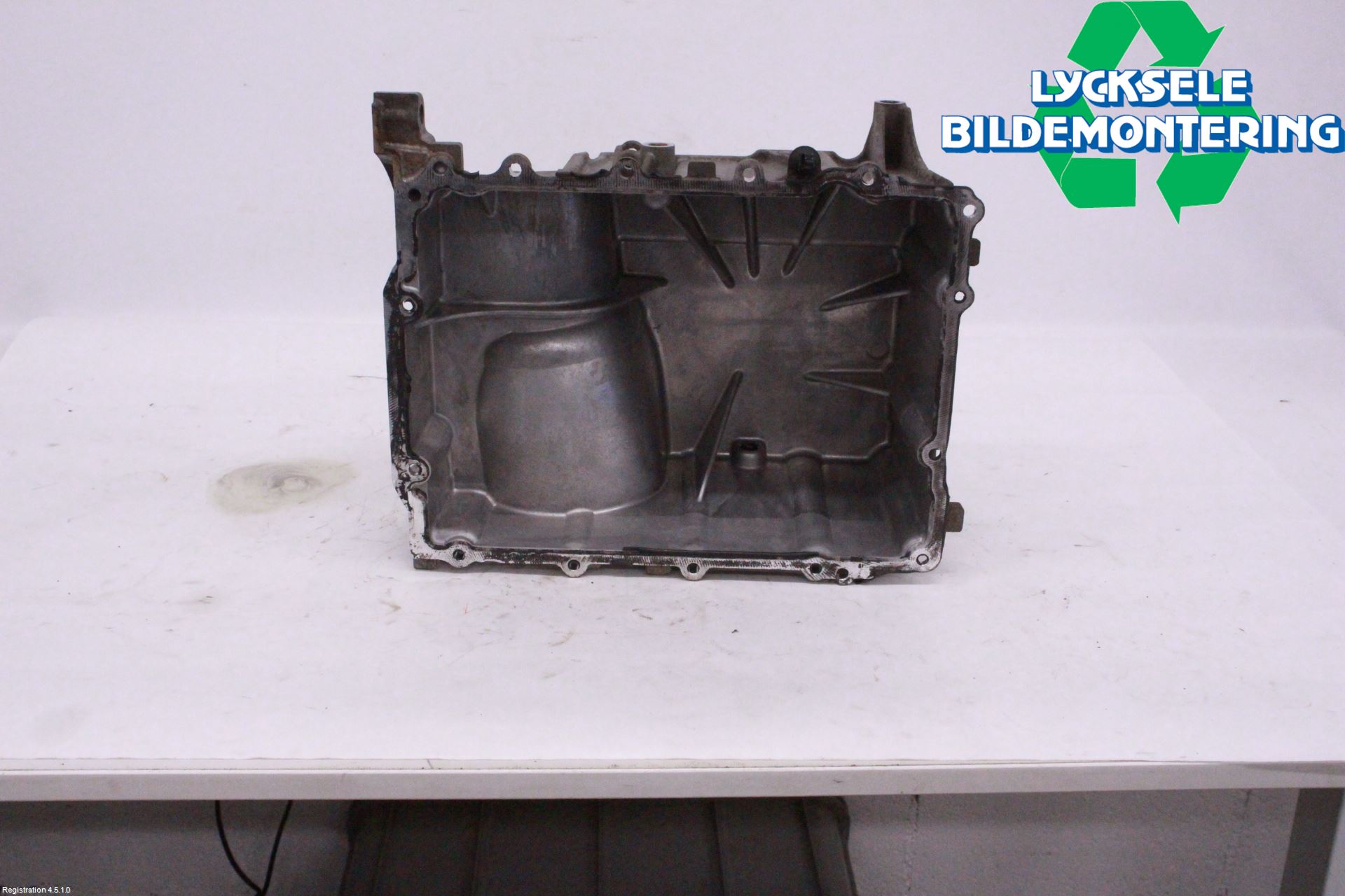 Ford FOCUS 11-14 Oljetråg