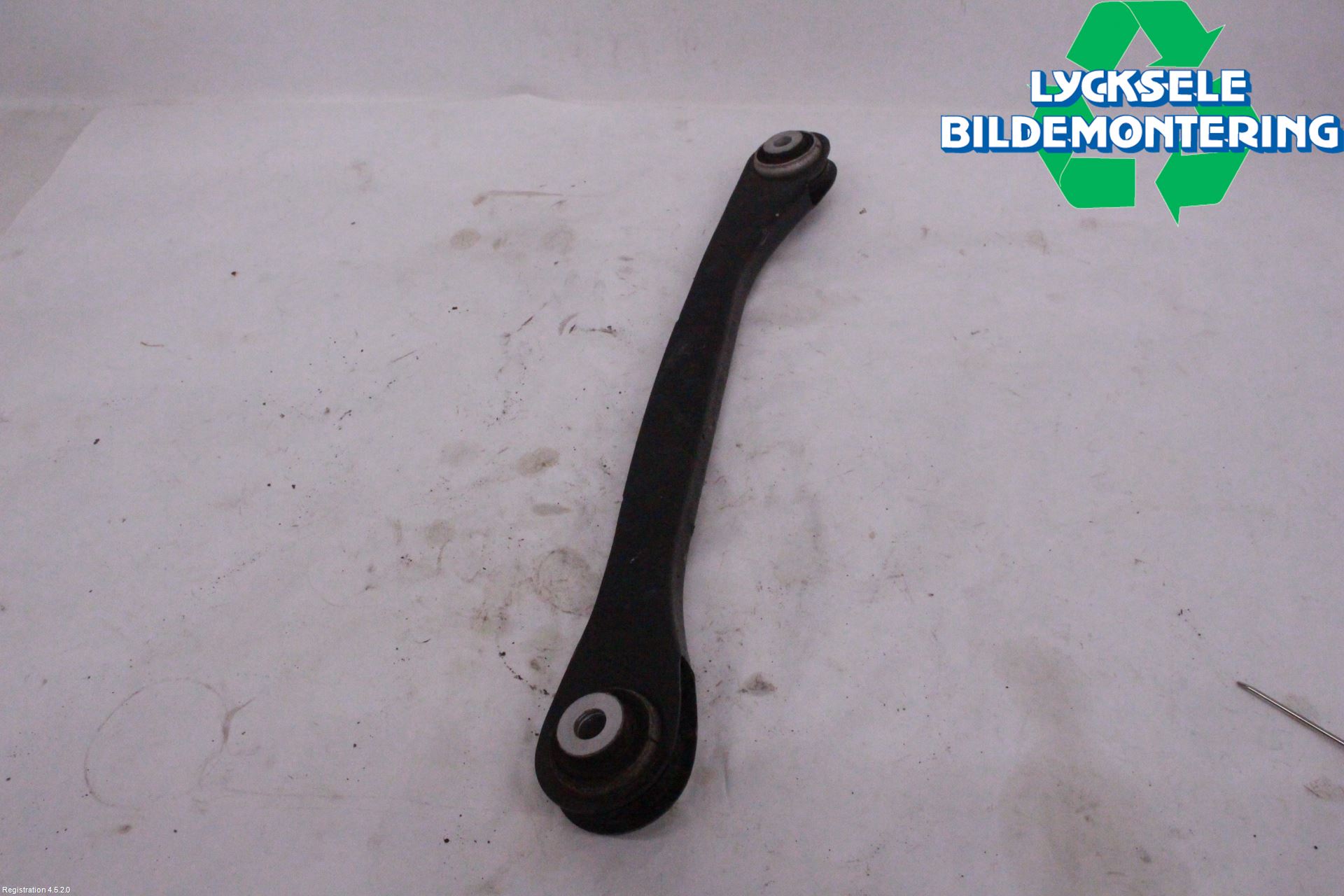 BMW 5 G30/G31/F90 17-23 Bärarm Bak Höger
