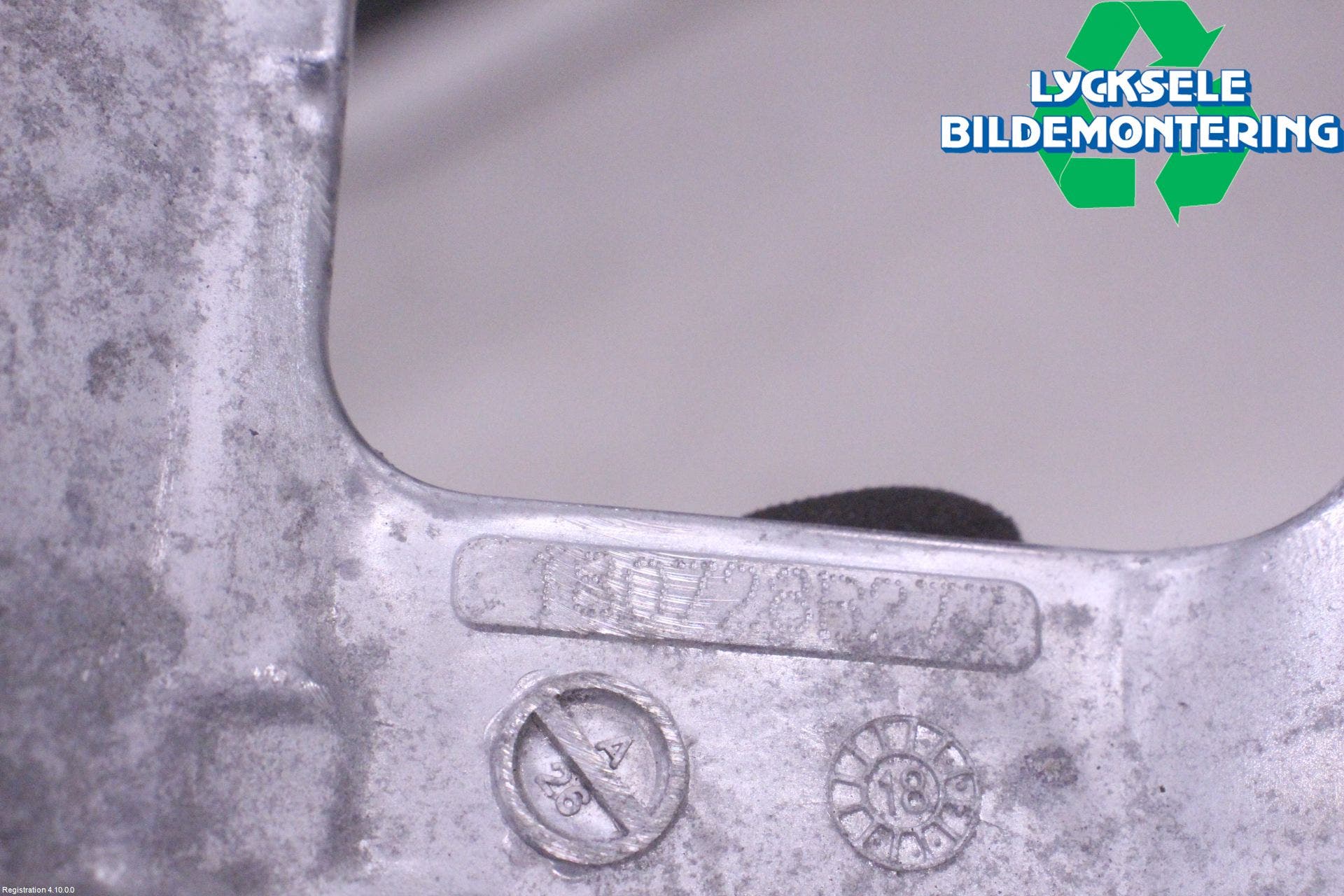 Nissan LEAF 18- Ac Kompressor-Fäste