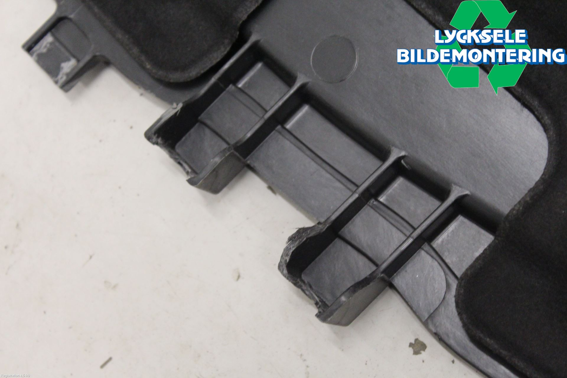 Ford KUGA 17-19 Torpedplåt-Torpedplast