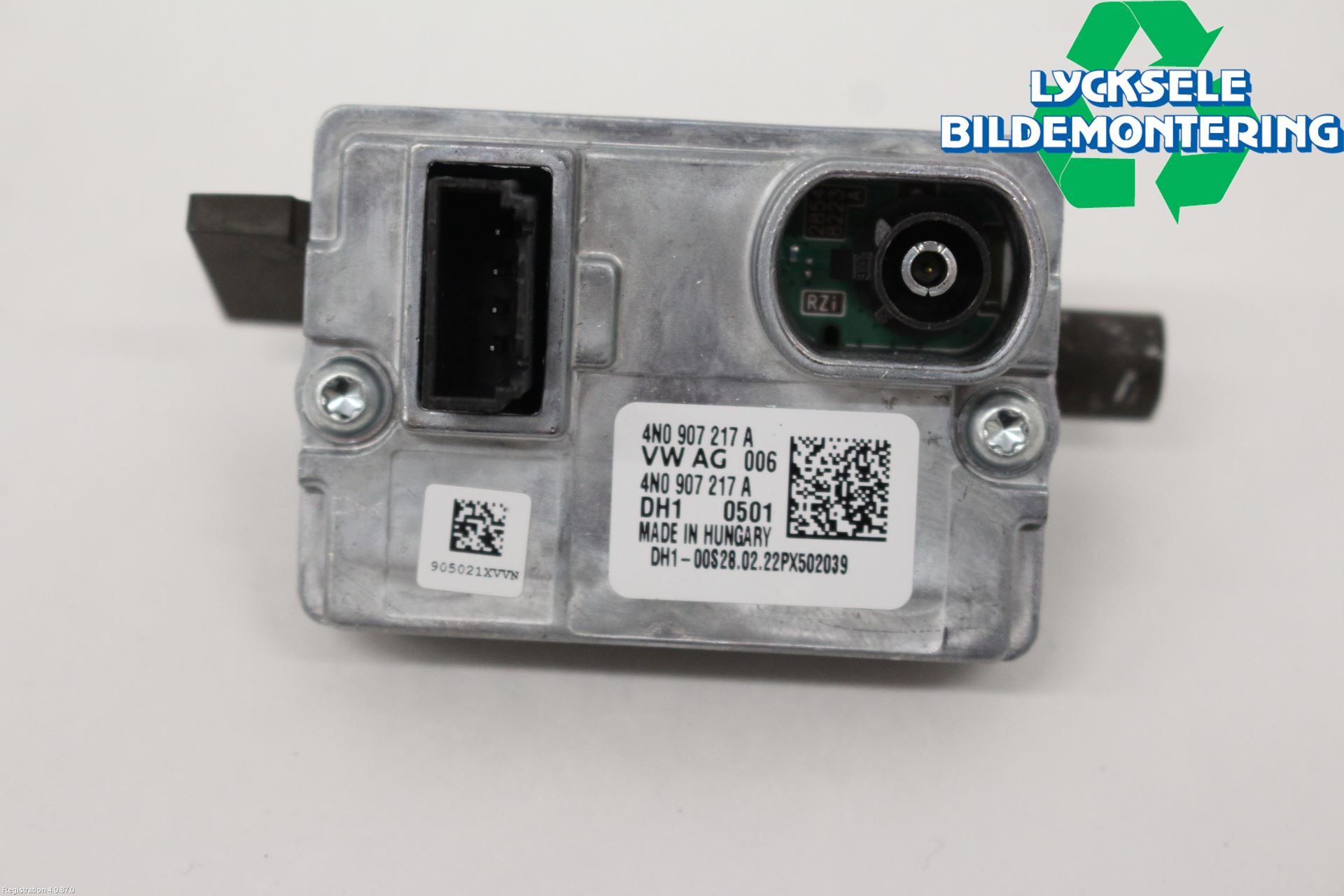 Audi A6 F2/C8 19- Parkeringshjälp Kamera