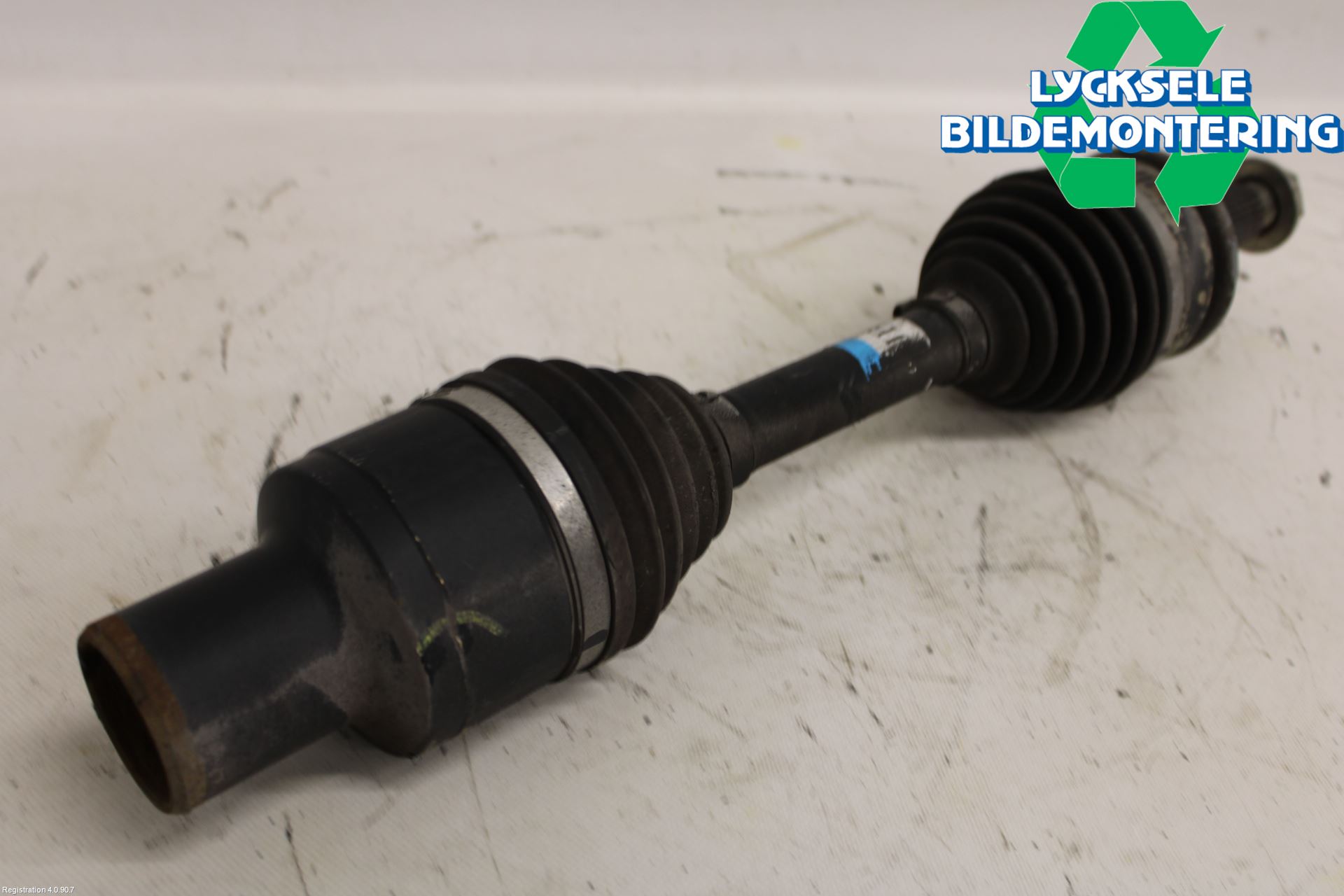 Ford RANGER 22- Drivaxel Fram Höger