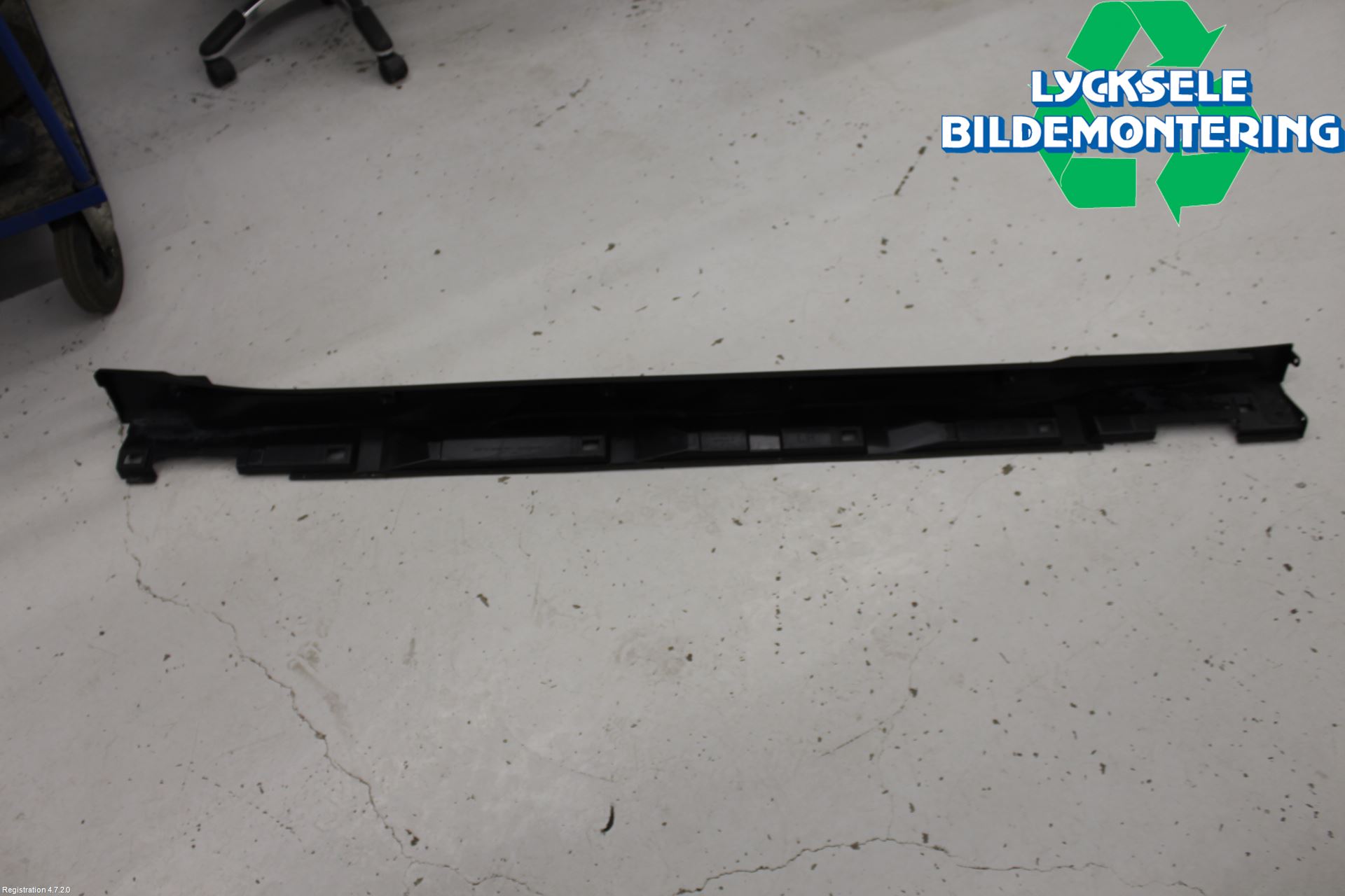 Subaru OUTBACK 21- Sidokjol Vä