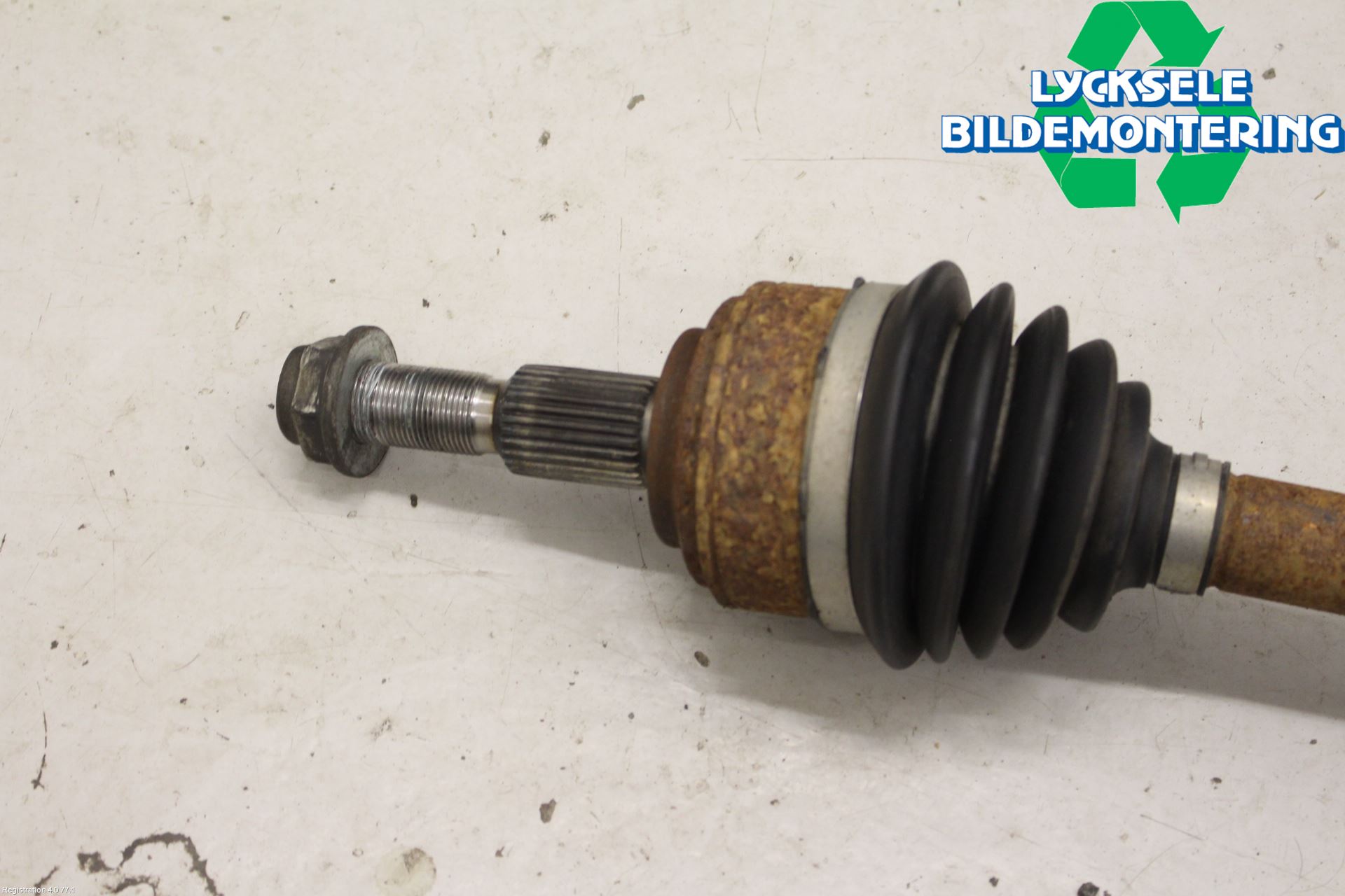 Ford FOCUS 19- Drivaxel Fram Höger
