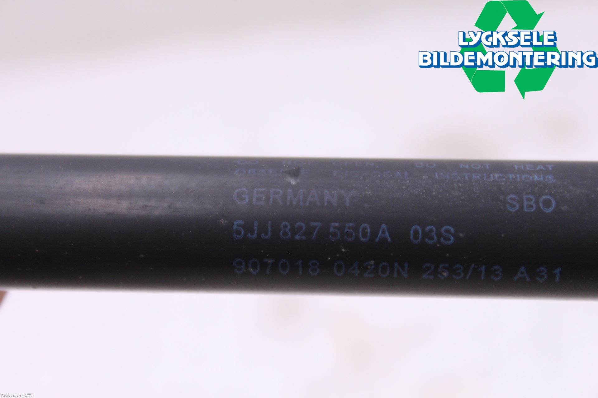 Skoda RAPID Gasfjäder Baklucka