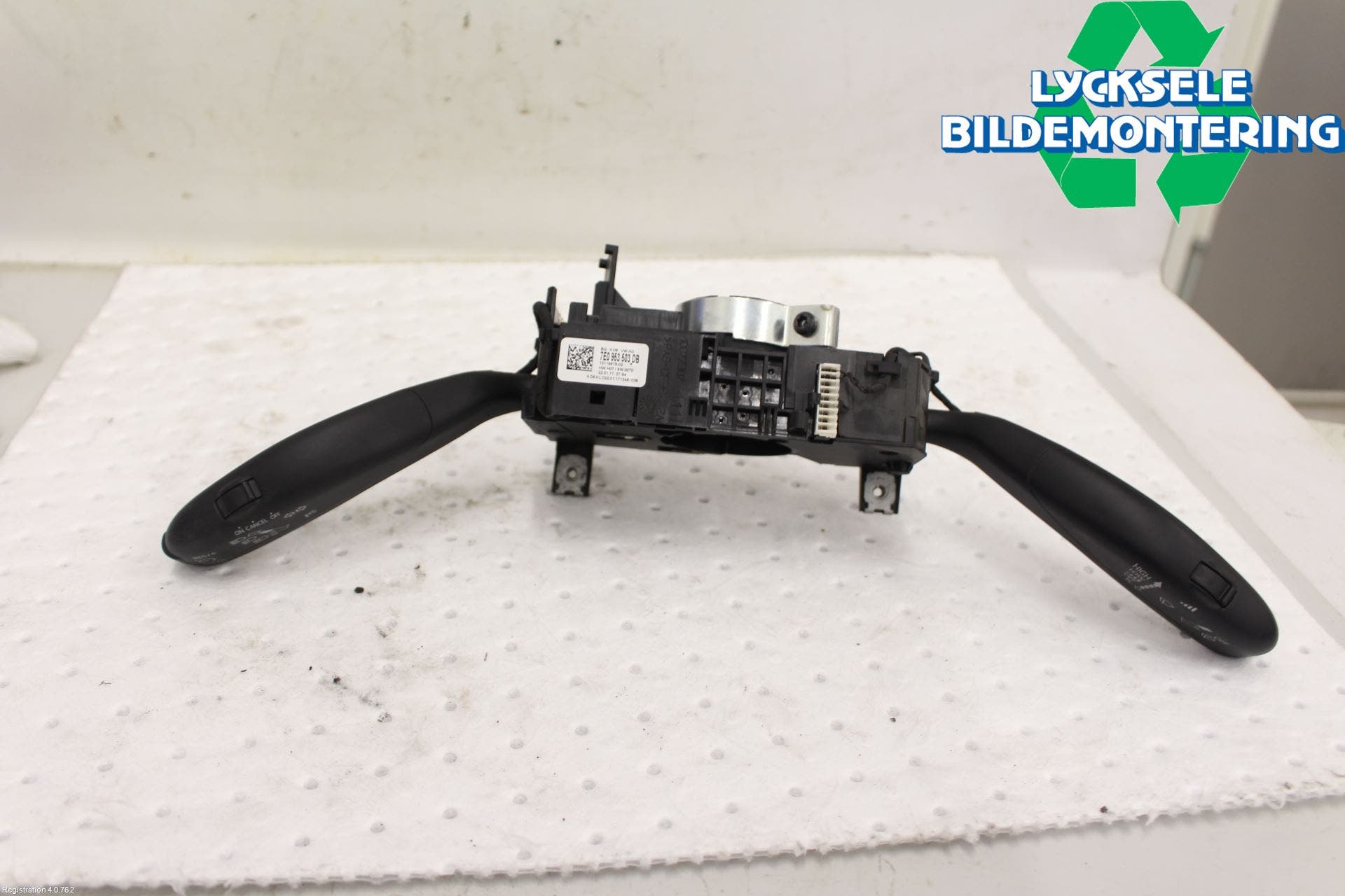 Volkswagen VW AMAROK 2H 10-22 Spakcentral