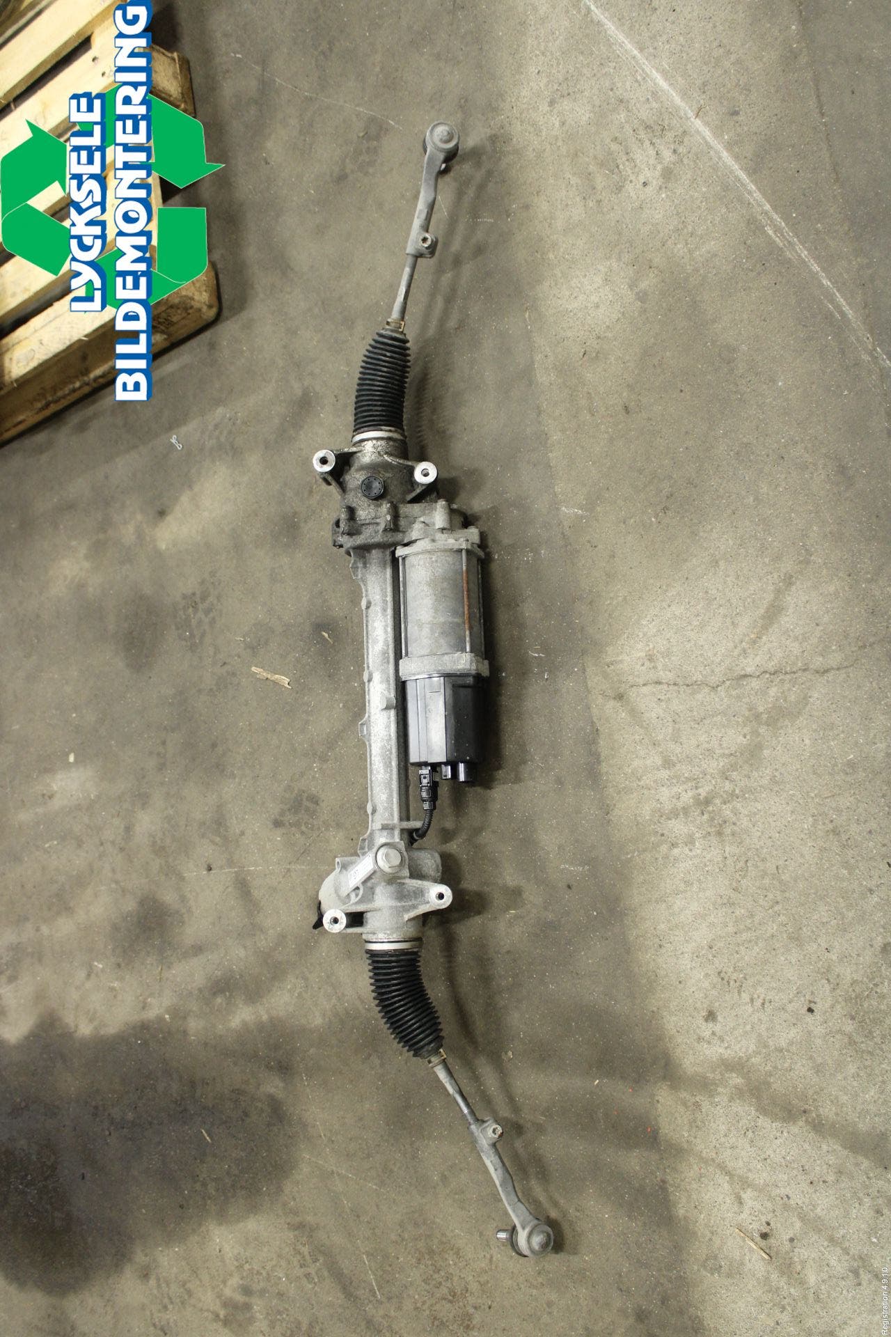 BMW 3 F30/F31/F80 12-19 Styrväxel-Snäcka Elektrisk