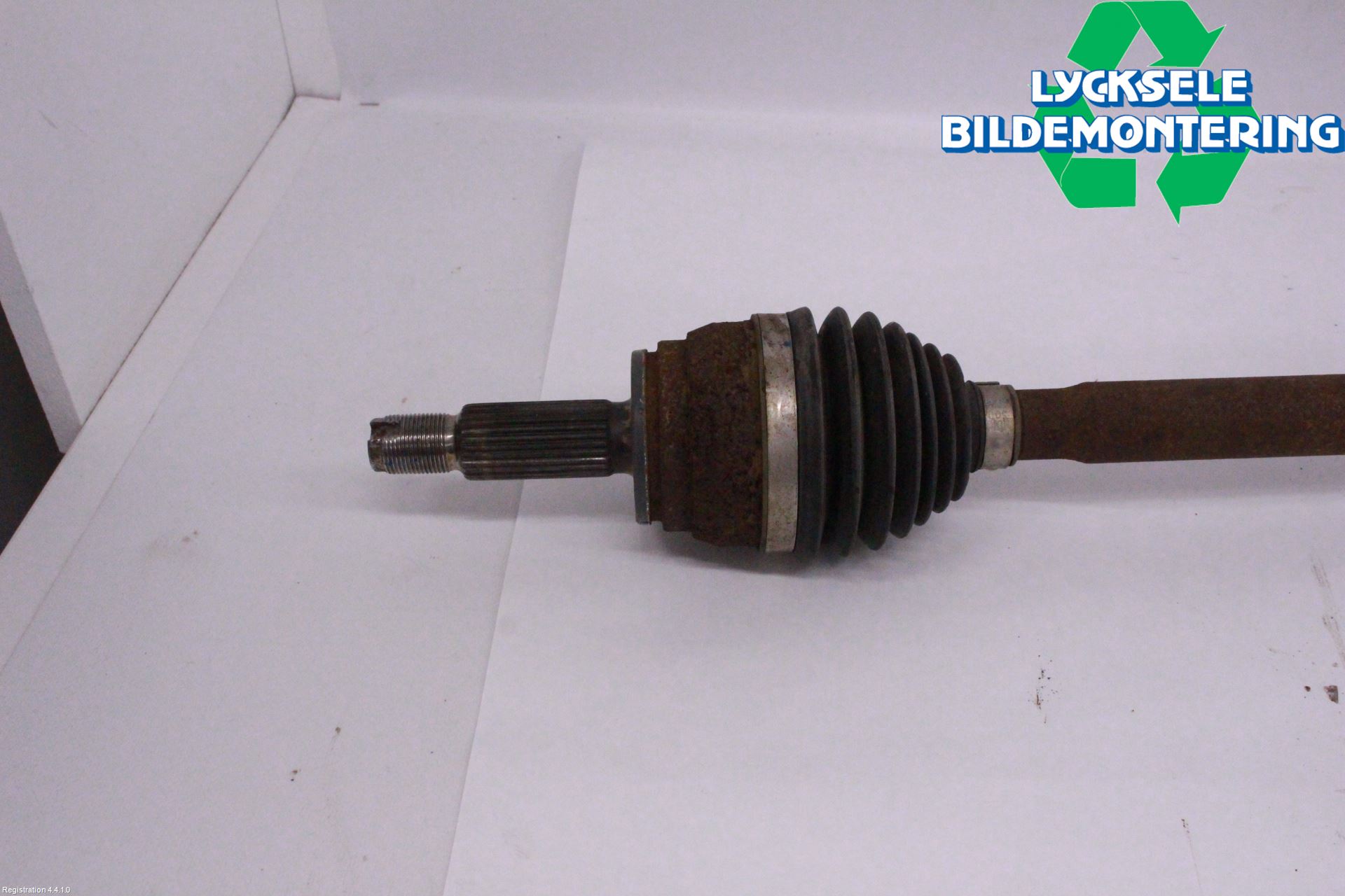 Hyundai IONIQ AE 17-22 Drivaxel Fram Höger