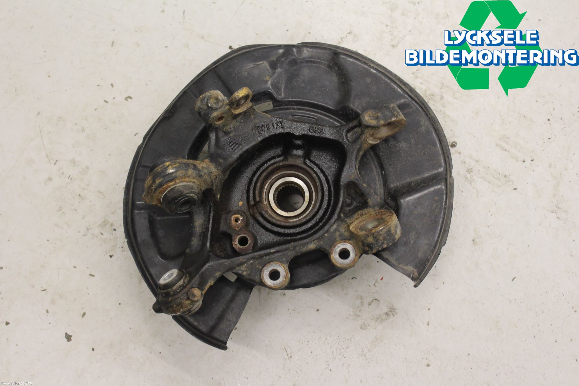 BMW 3 F30/F31/F80 12-19 Hjullagerhus-Spindel Vä B