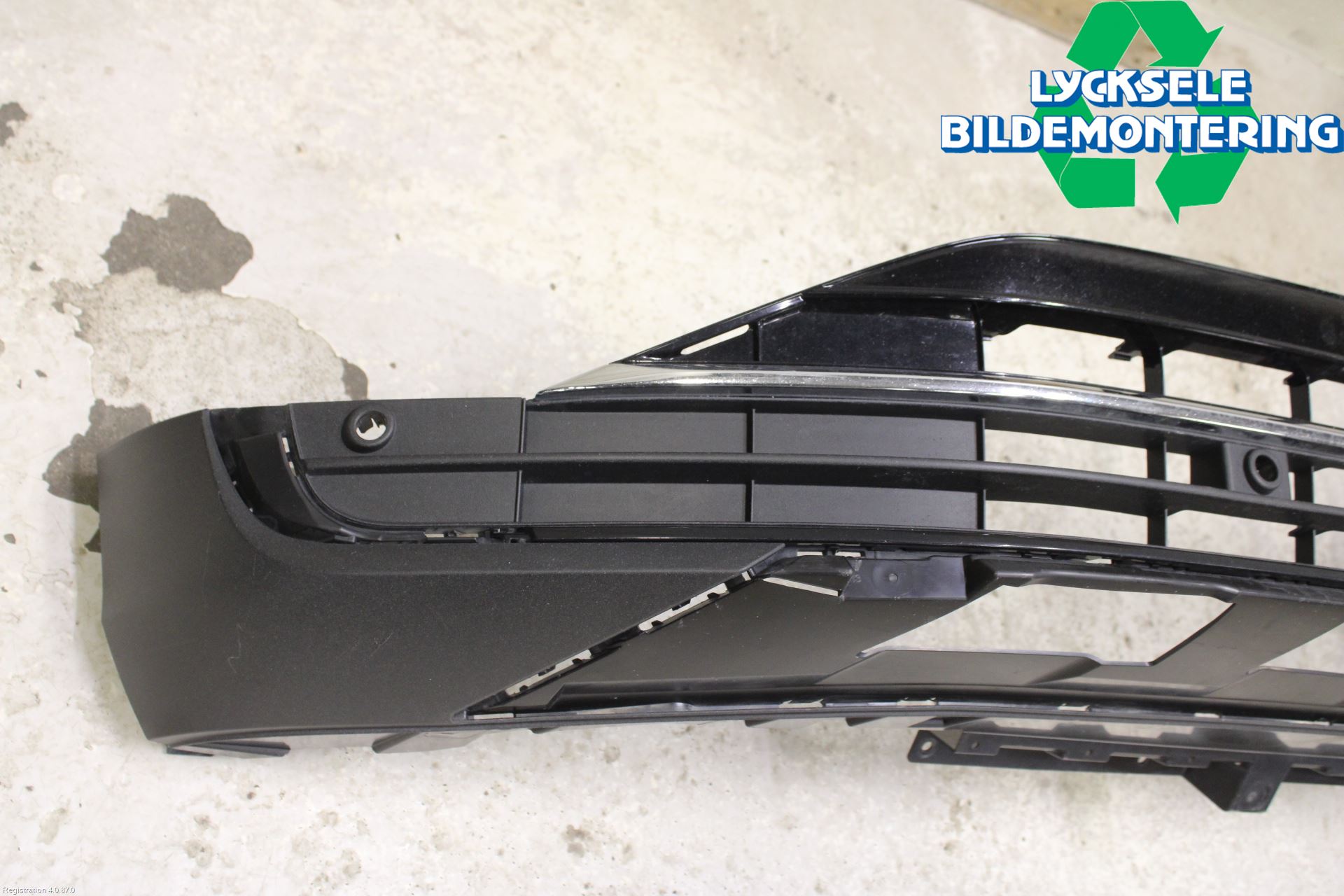 Volkswagen VW TIGUAN 16-24 Spoiler Fram