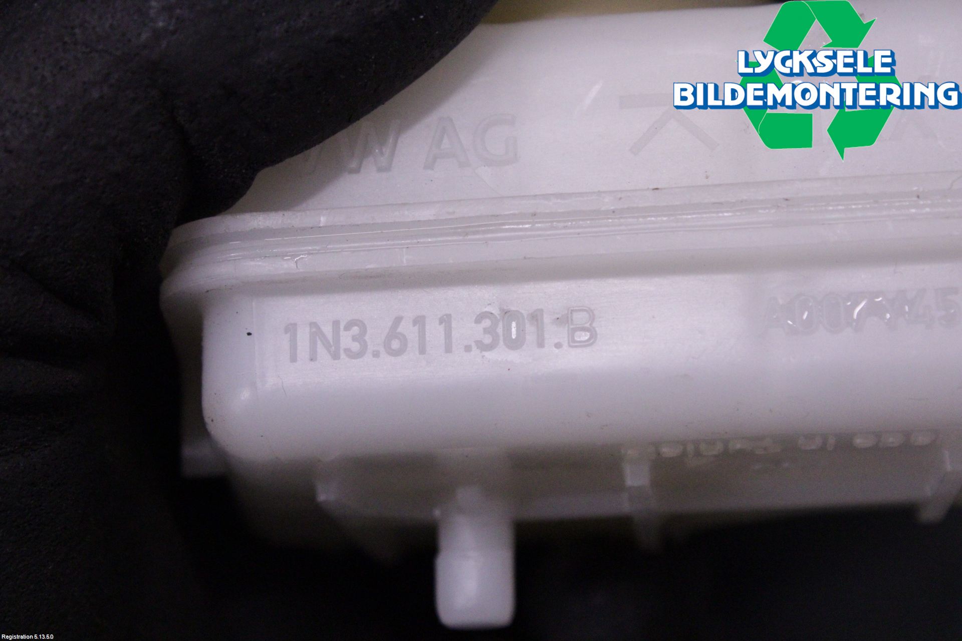 Volkswagen VW ID.5 22- Bromsvätskebehållare